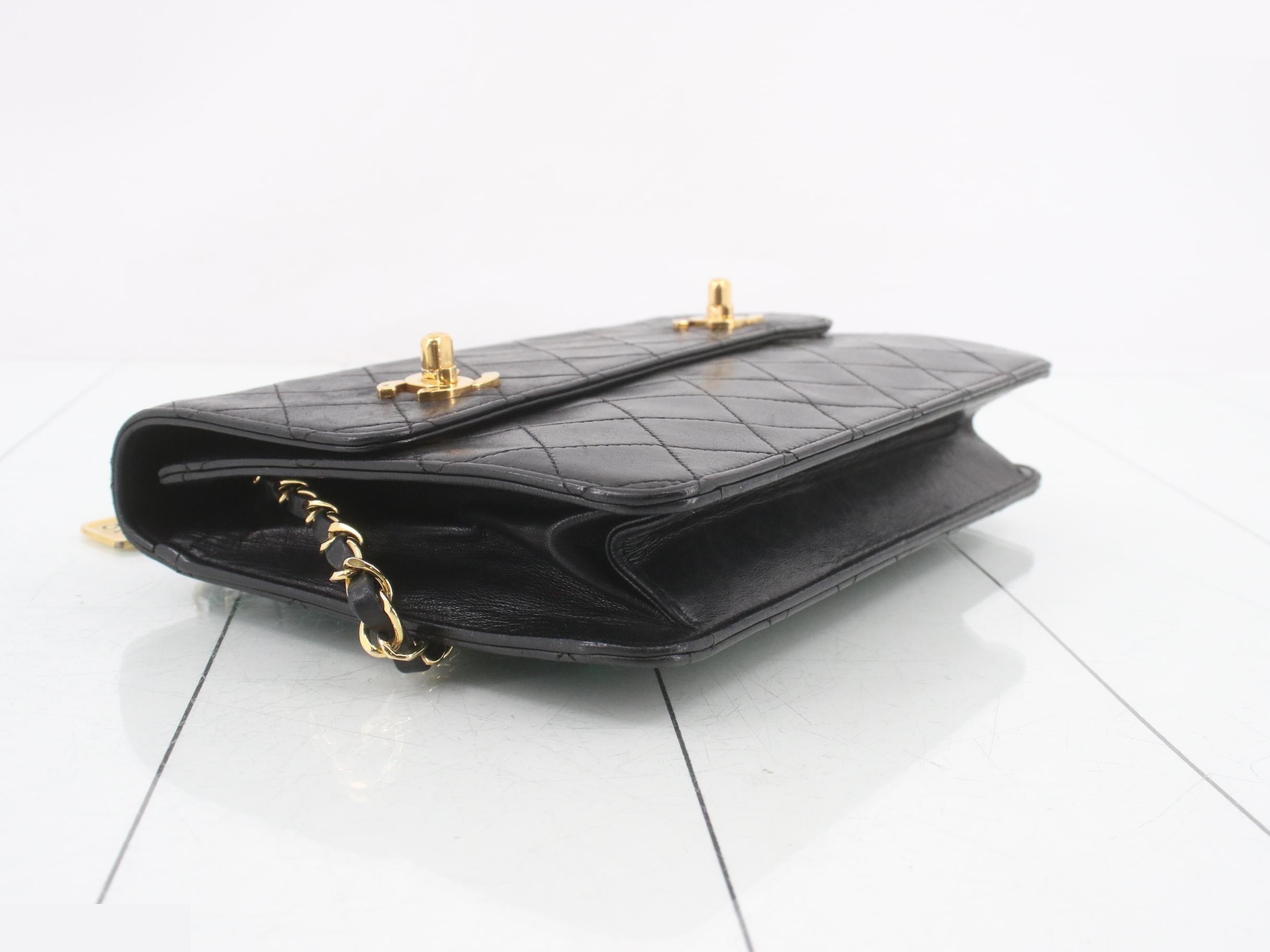 Matelassé Double Turnlock 2-Way Shoulder Bag (with seal) — view 5