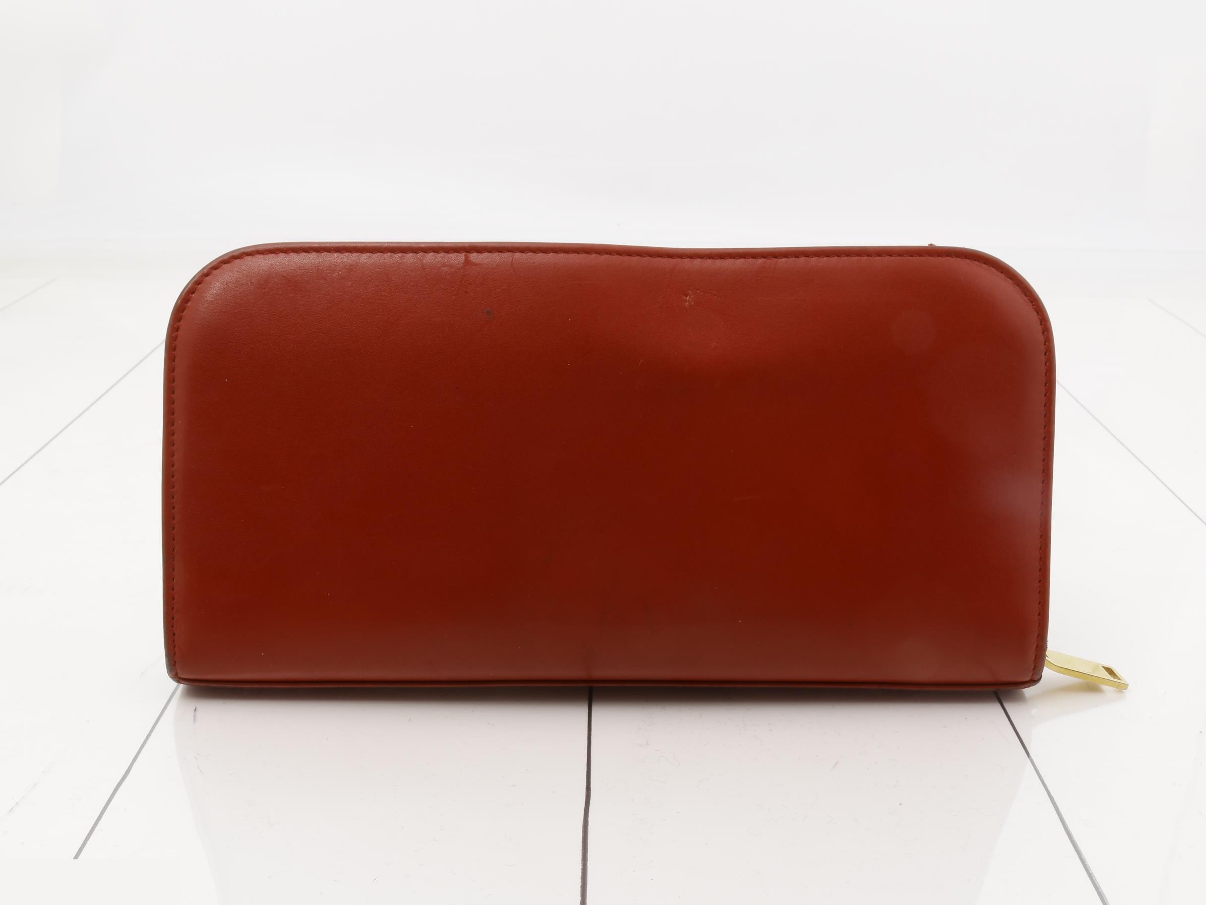 wallet — view 2