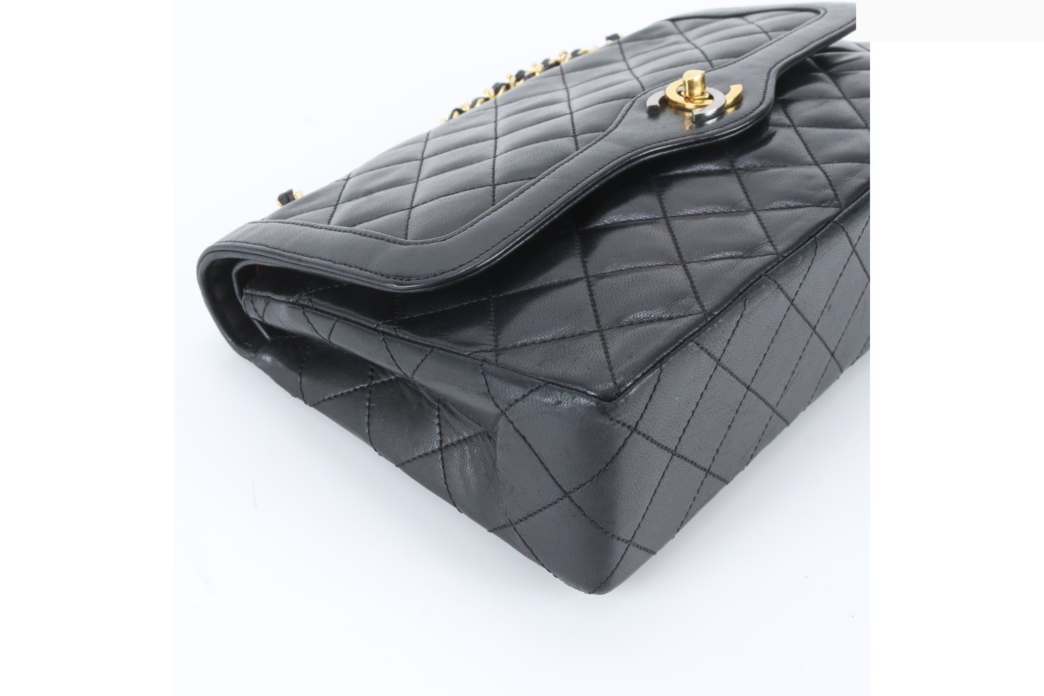Serial sticker included. Matelassé double flap leather 2-way shoulder bag. — view 6