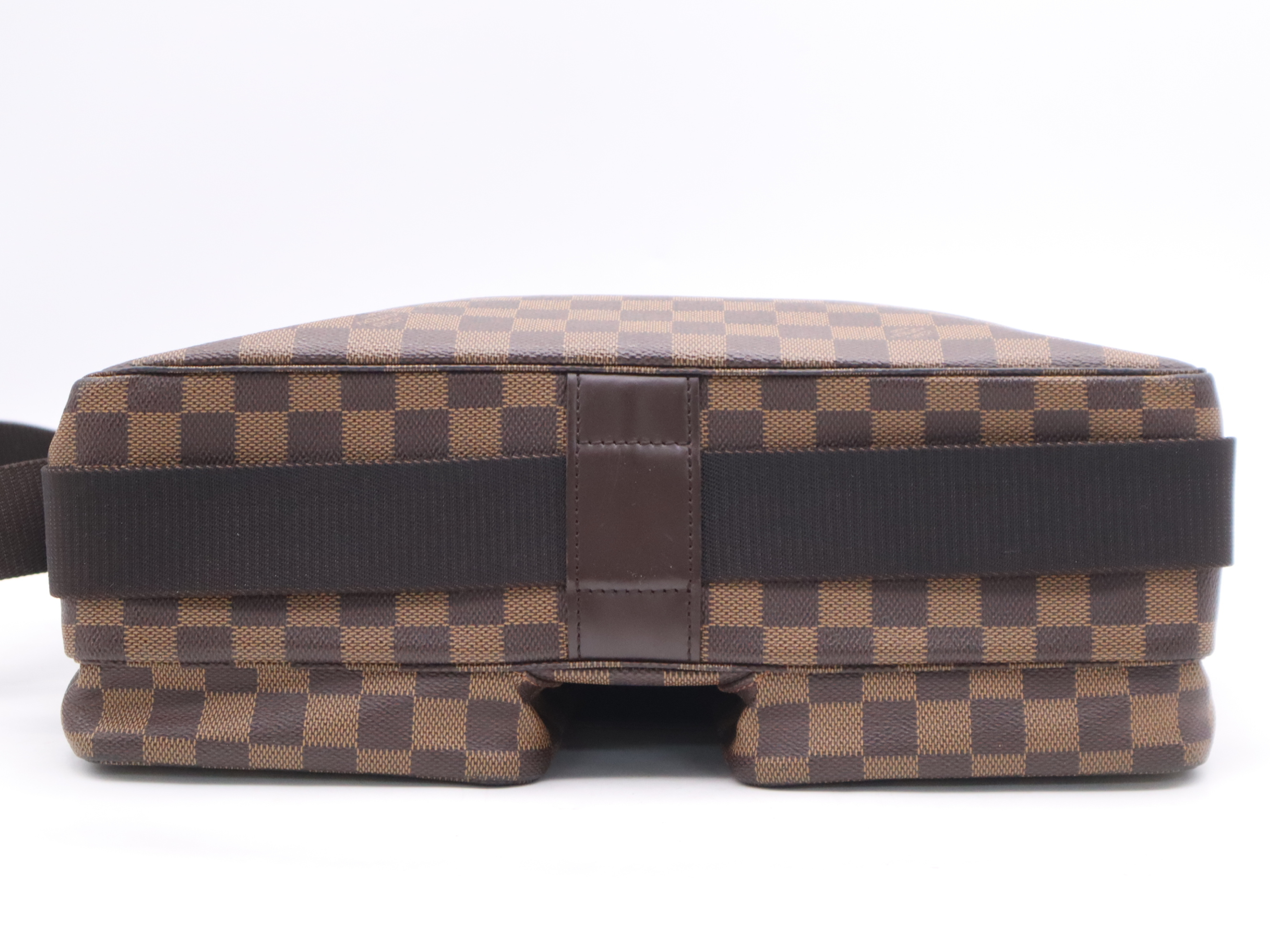 N42270 Damier Broadway Shoulder Bag — view 4
