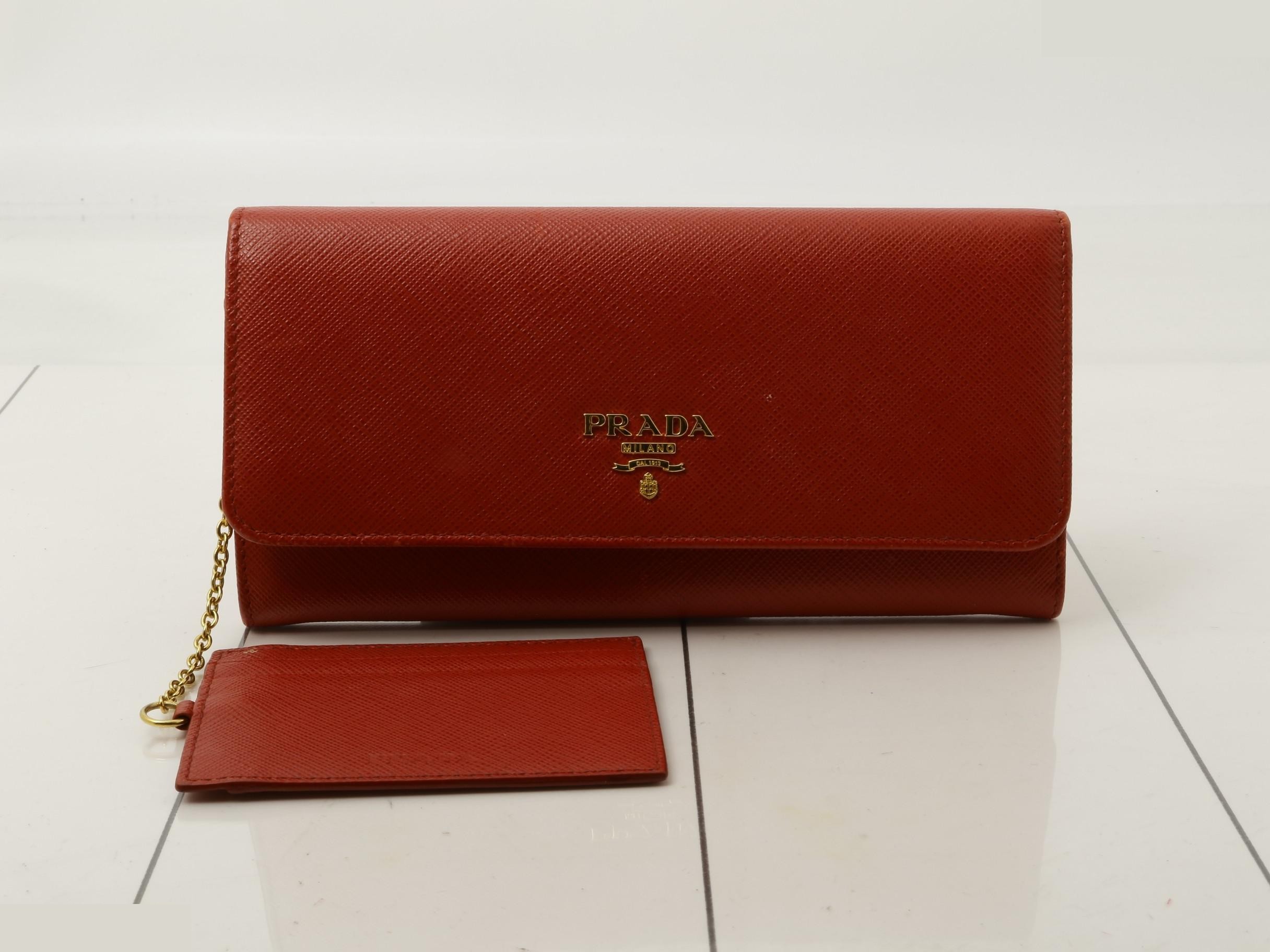 Other lines: Bags and Wallets — view 2