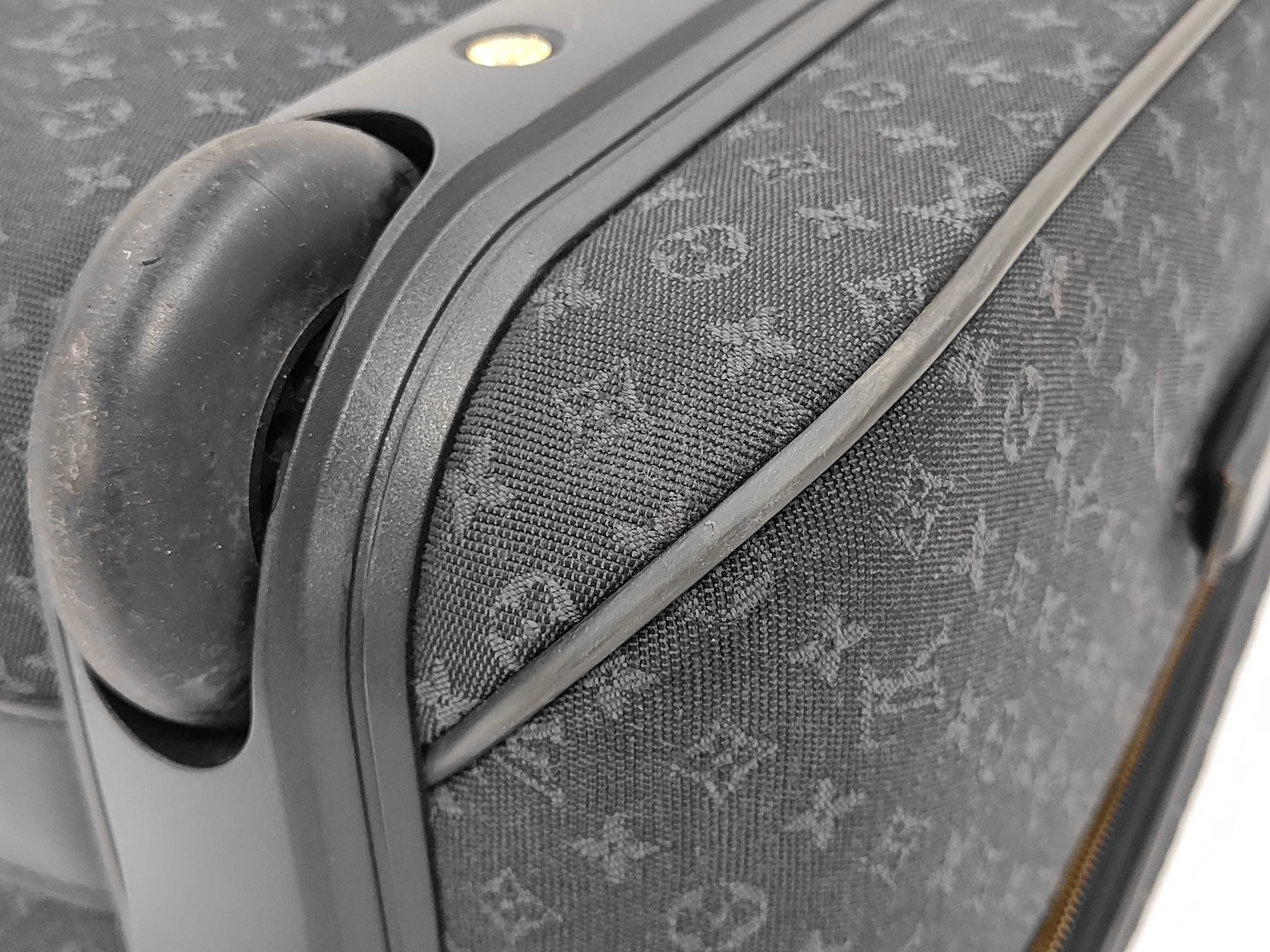 Monogram Mini Annette M23281 Carry Case Carry Bag — view 4