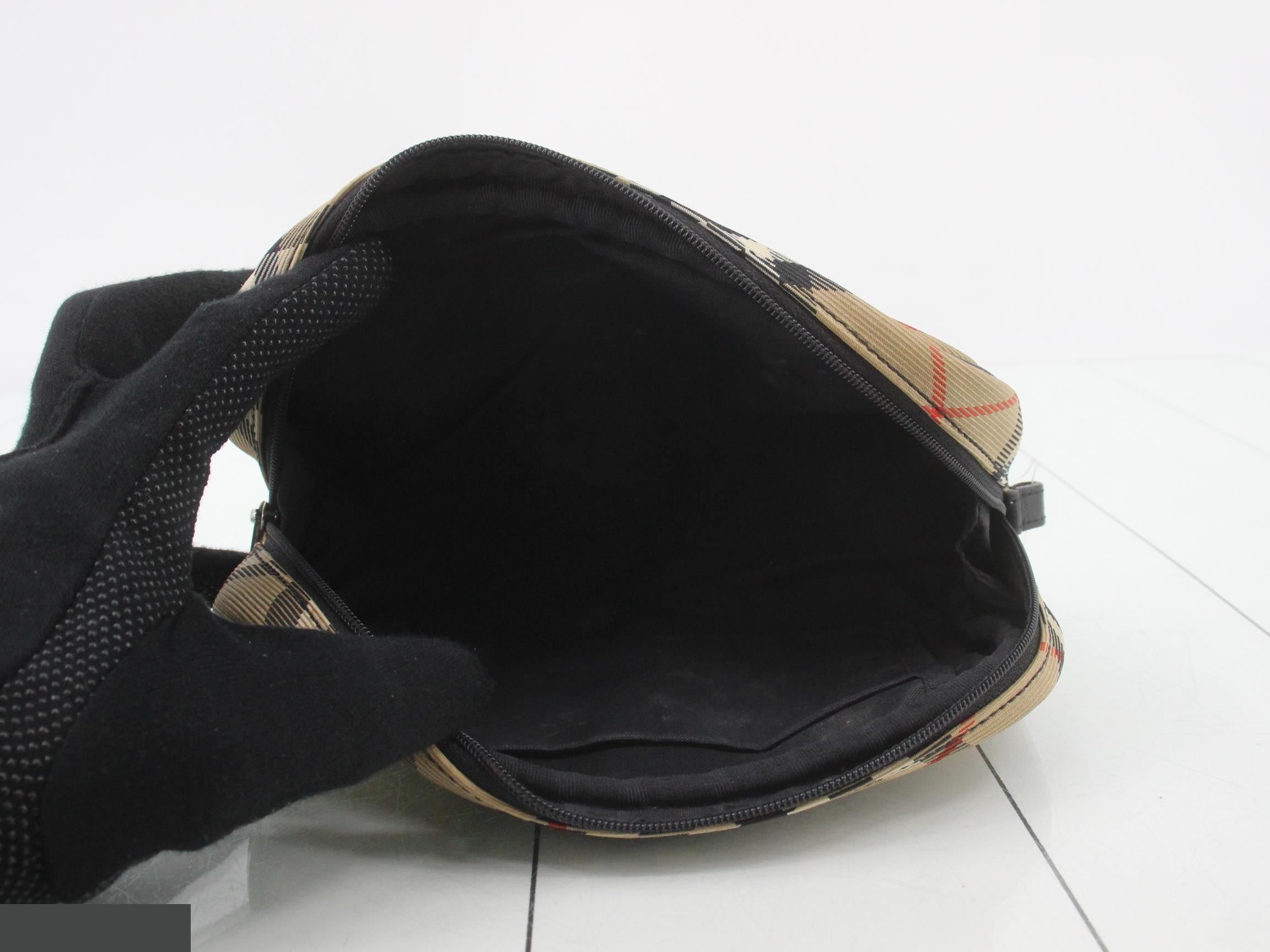 Other lines: Bags and pouches — view 4