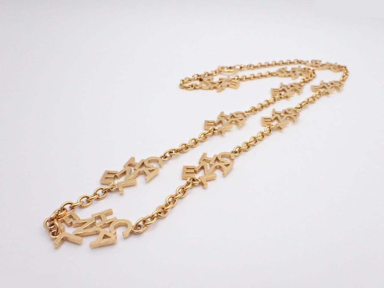 Other line: Precious metal necklace, total length approximately 90 cm. — view 3