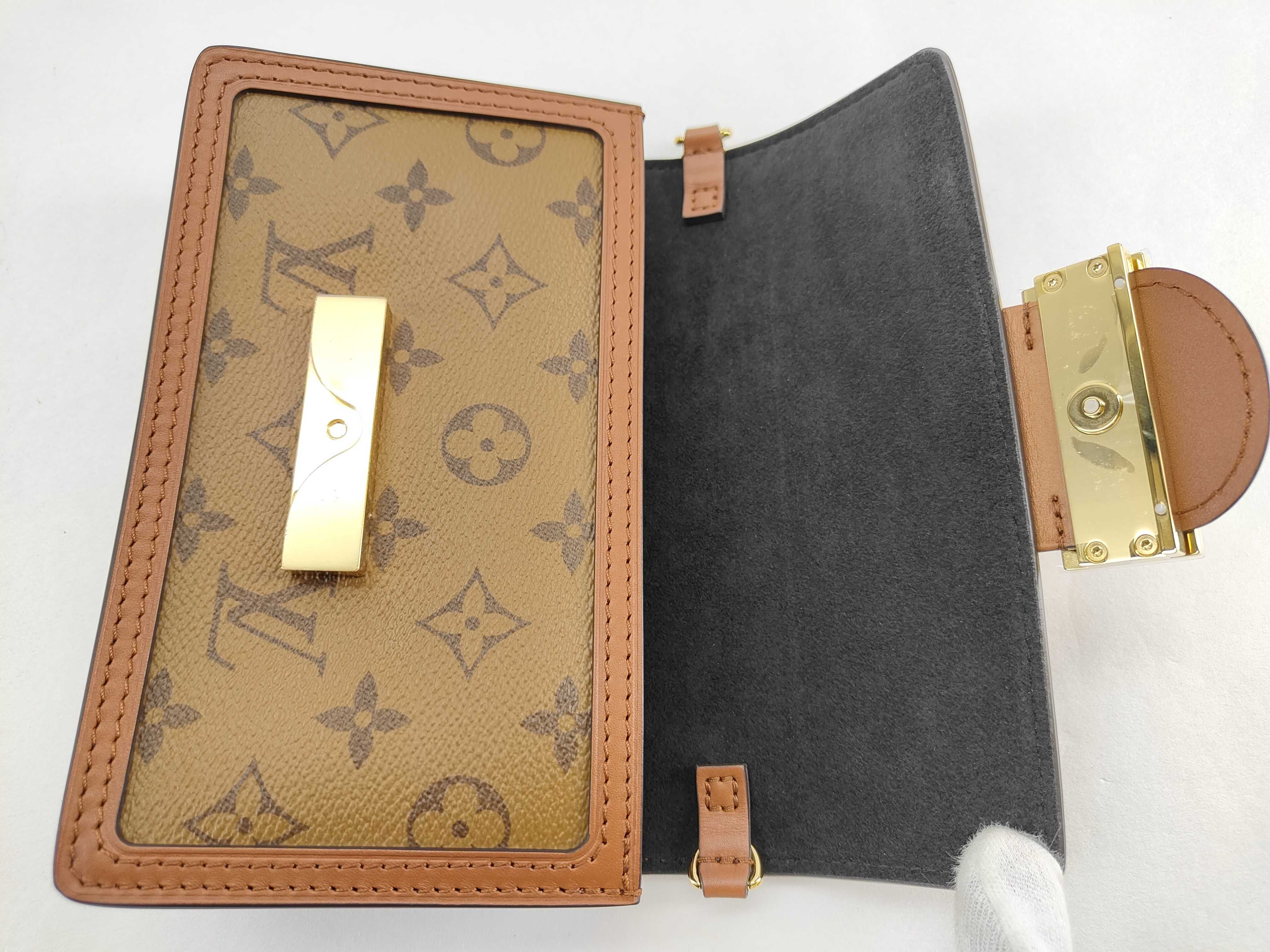 Monogram Portefeuille Dauphine M68746 Shoulder Bag — view 10
