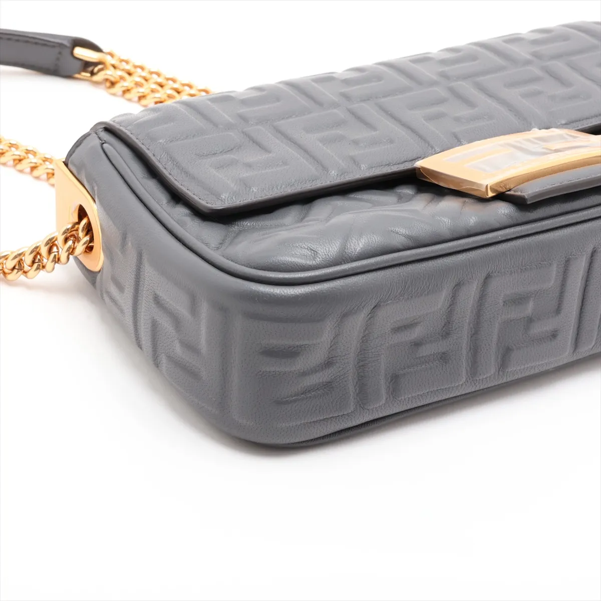 Zucca Mamma Bucket Leather Chain Shoulder Bag, Gray, 8BR793 — view 4