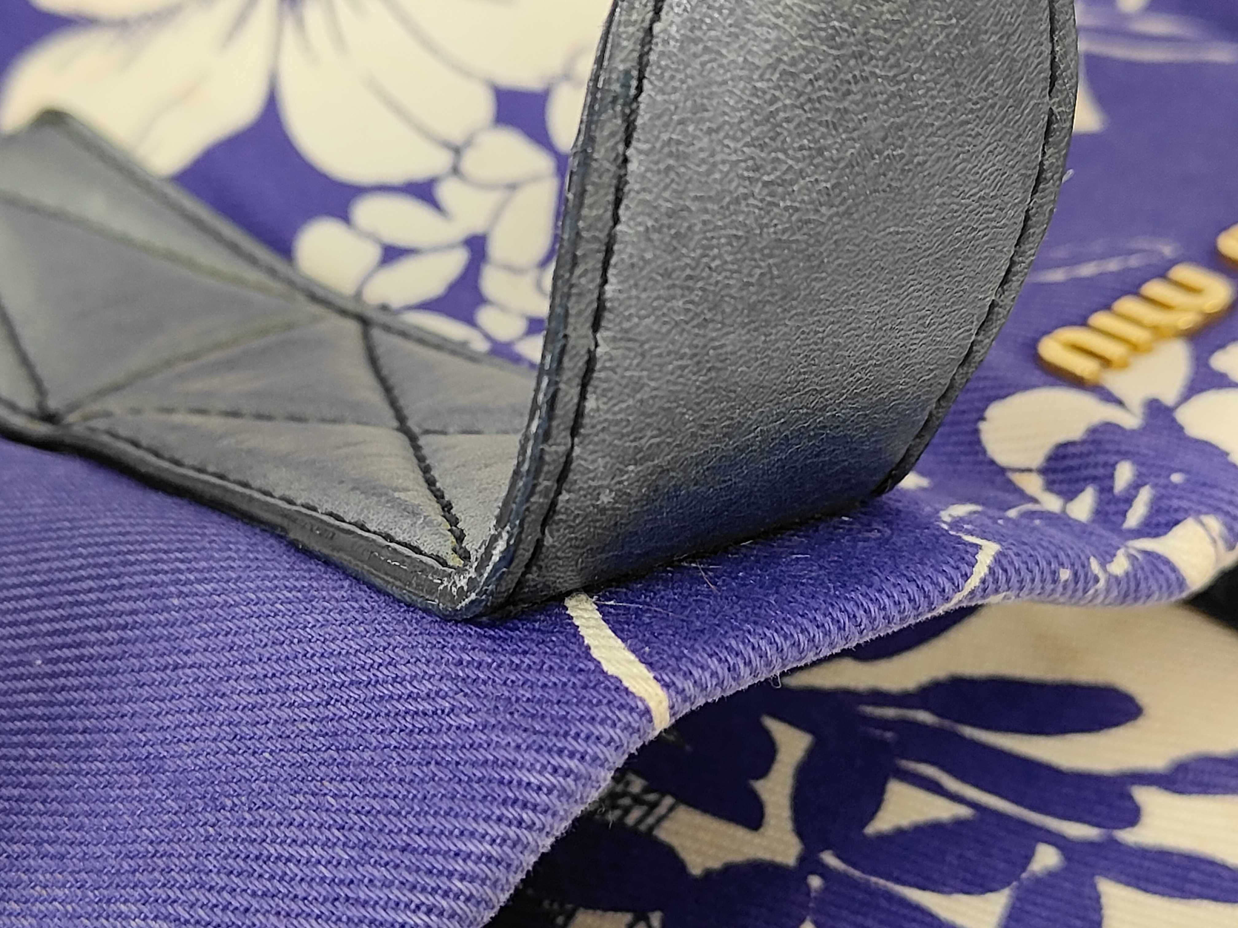 shoulder bag, flower design, purple handbag — view 5