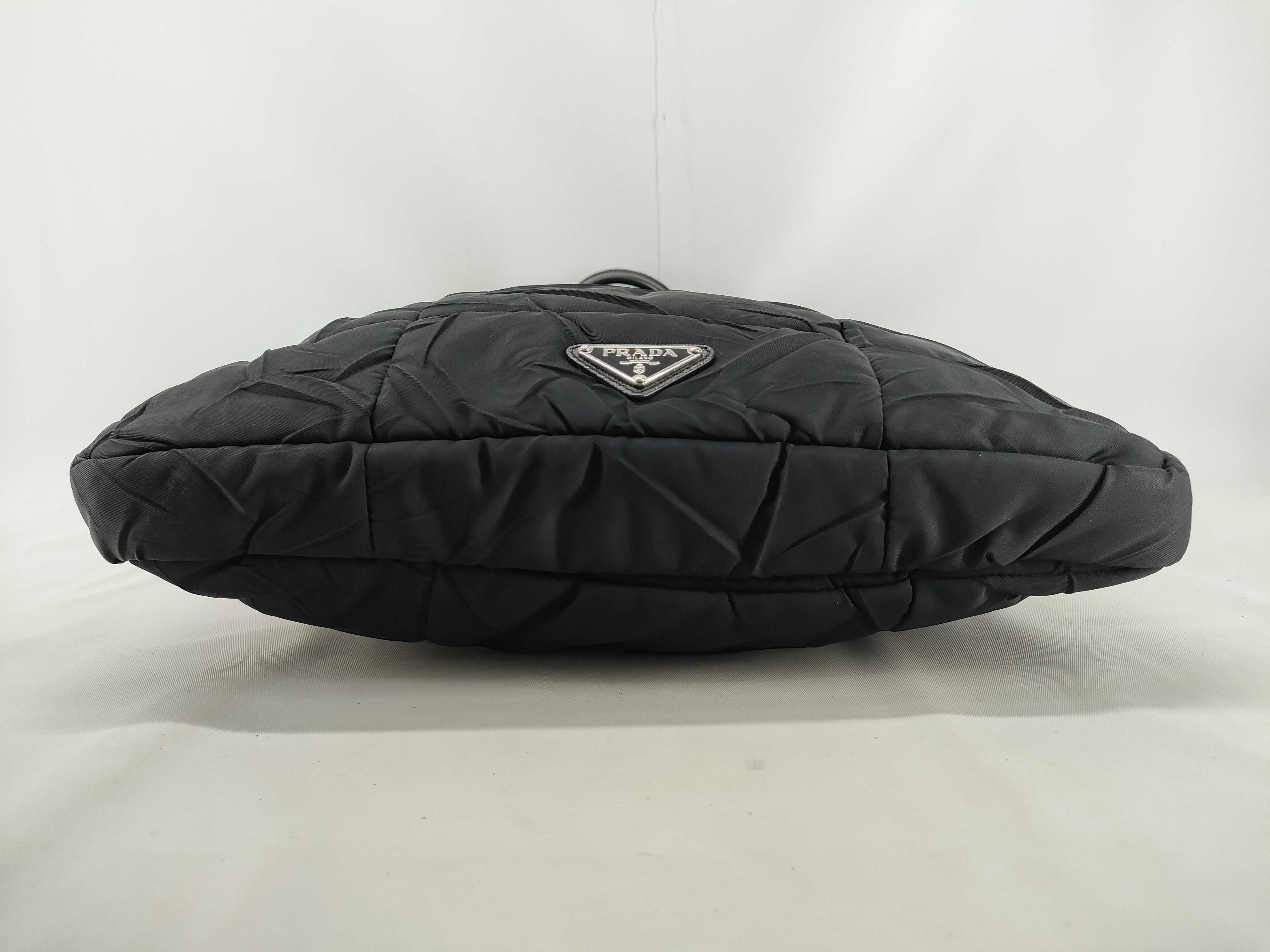 Nylon Quilted Body Bag CB912 Tote Bag — view 3