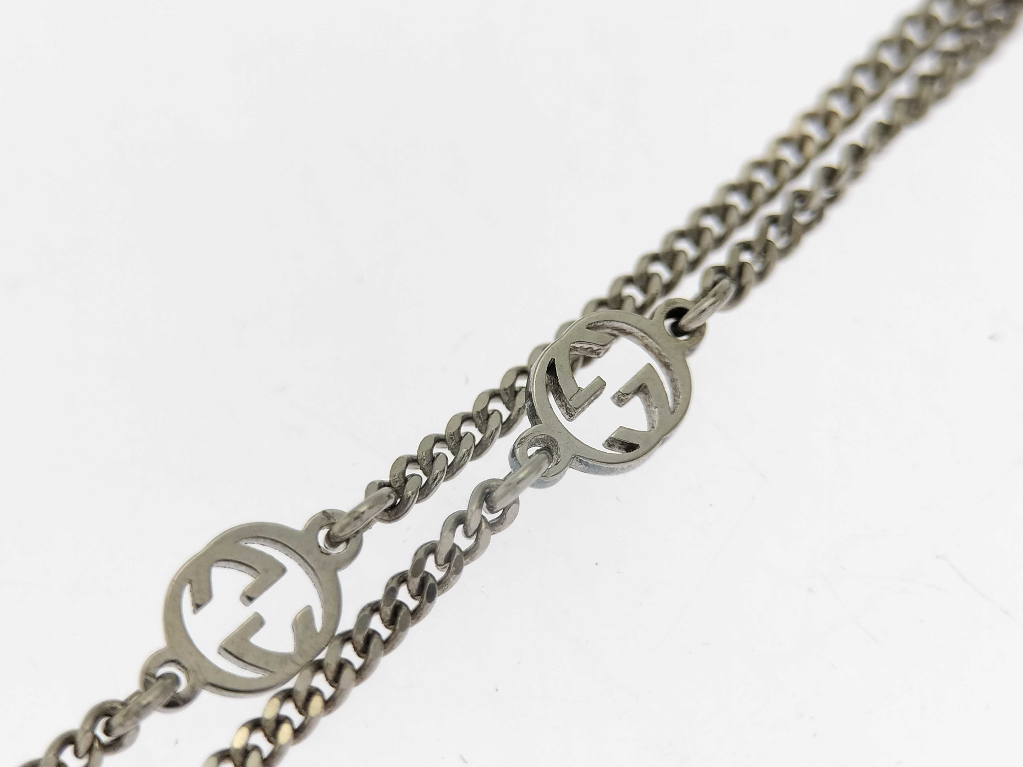 Interlocking G Bracelet #16 Strawberry Charm 4.4g Bracelet/Bangle — view 10