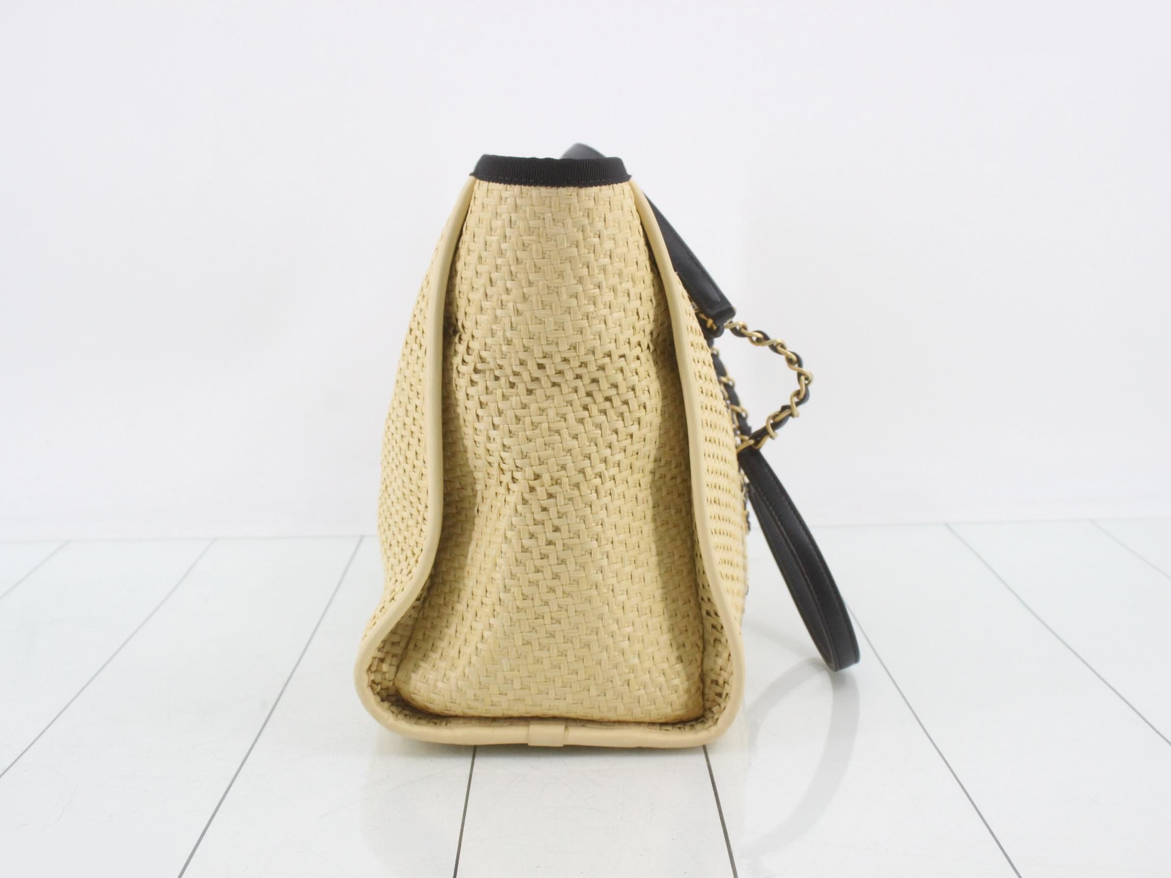 Deauville Chain Shoulder Bag — view 4