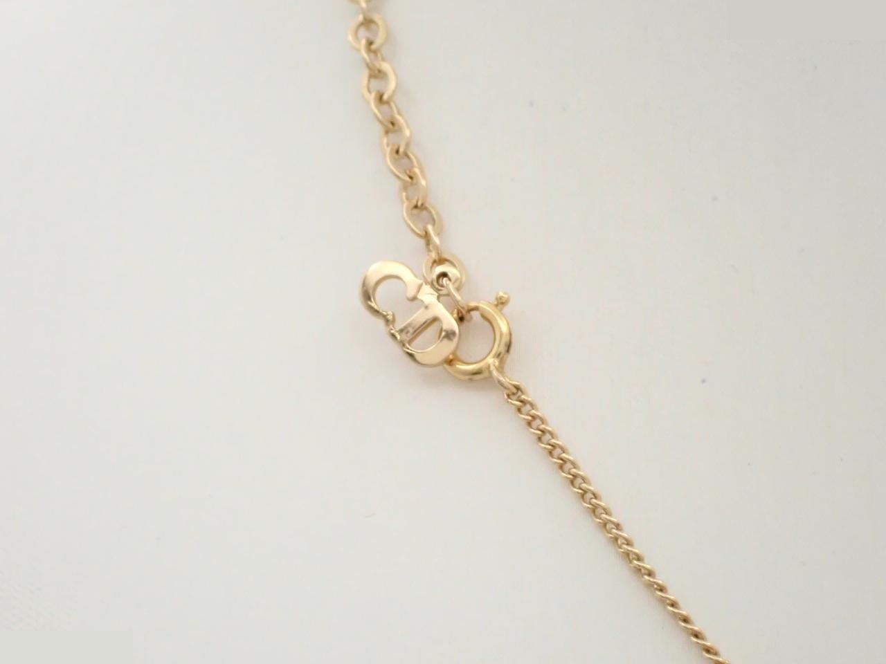 Gold necklace, chain approximately 42cm — view 2