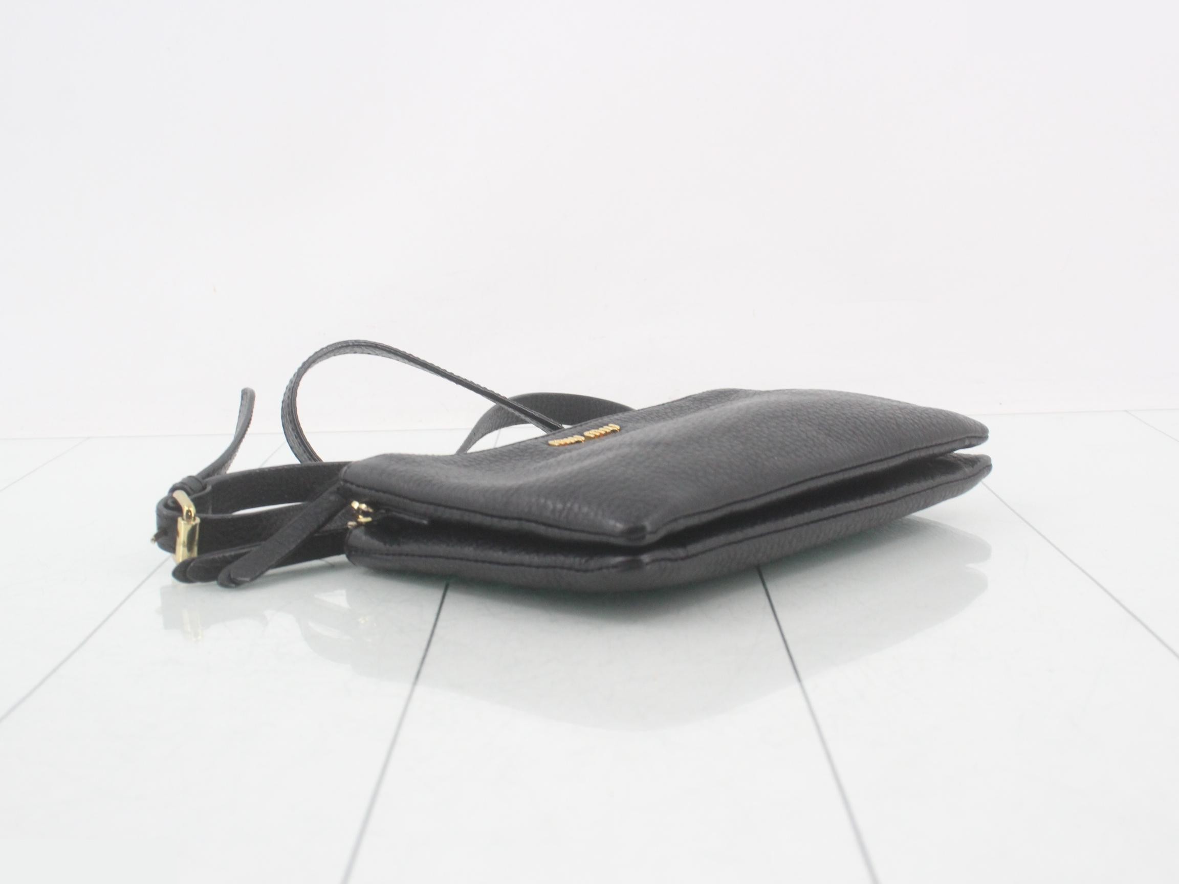 Other lines: Bags/Shoulder bags, Leather, Black — view 5