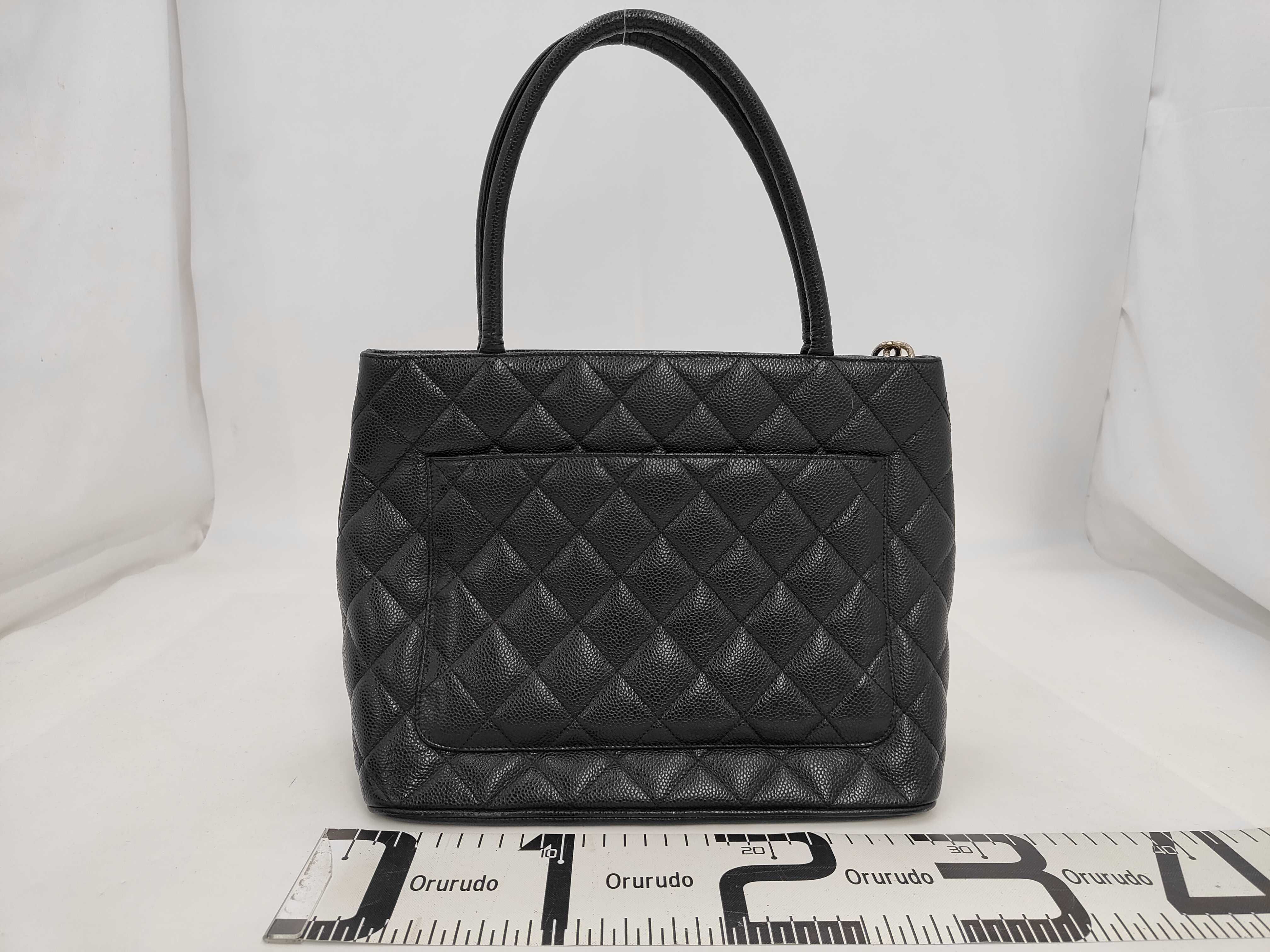 Reissue Tote Bag, Caviar Leather, Gold Hardware, Tote Bag — view 2
