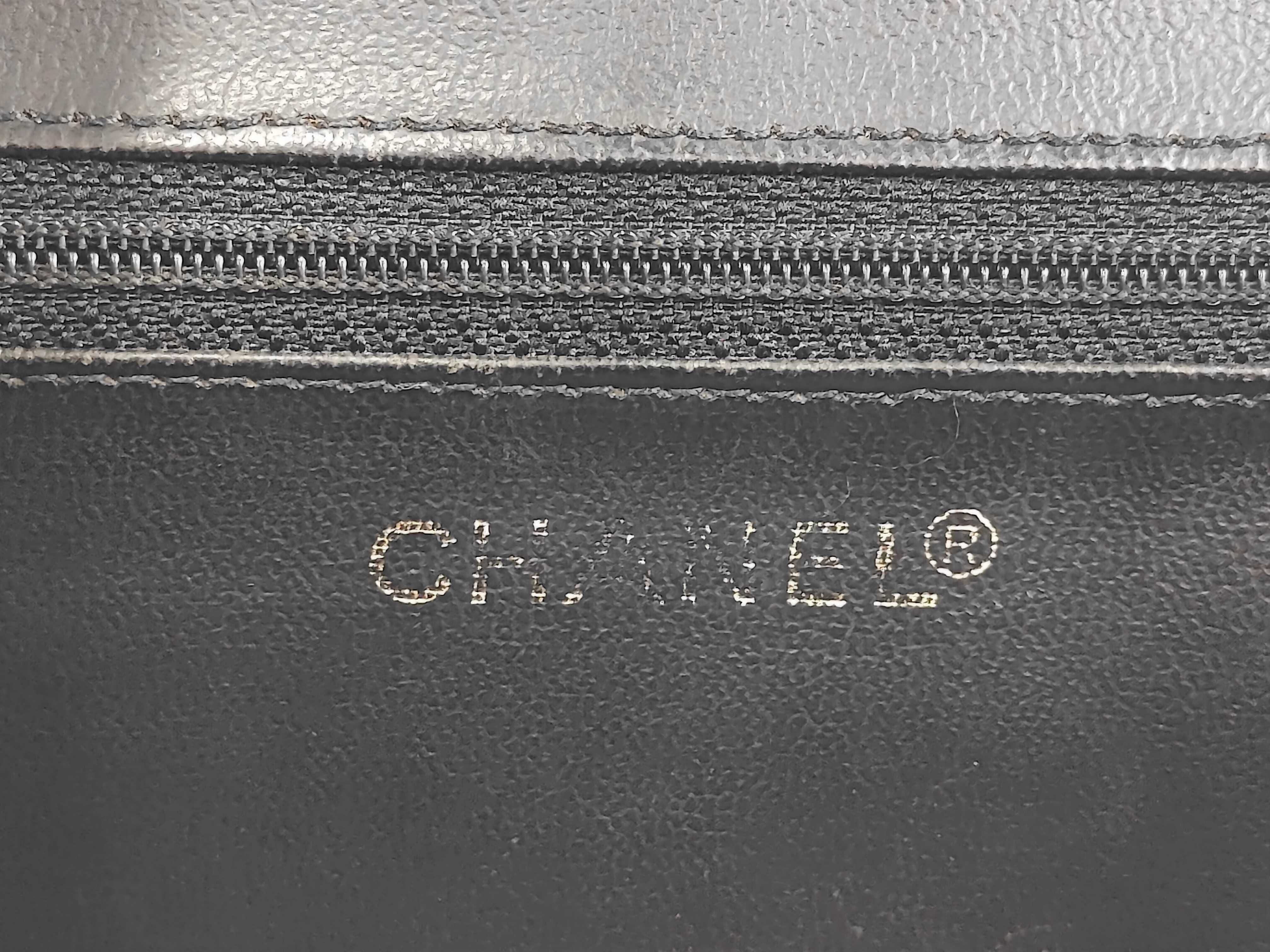 Shoulder Bag Caviar Vanity Bag — view 13
