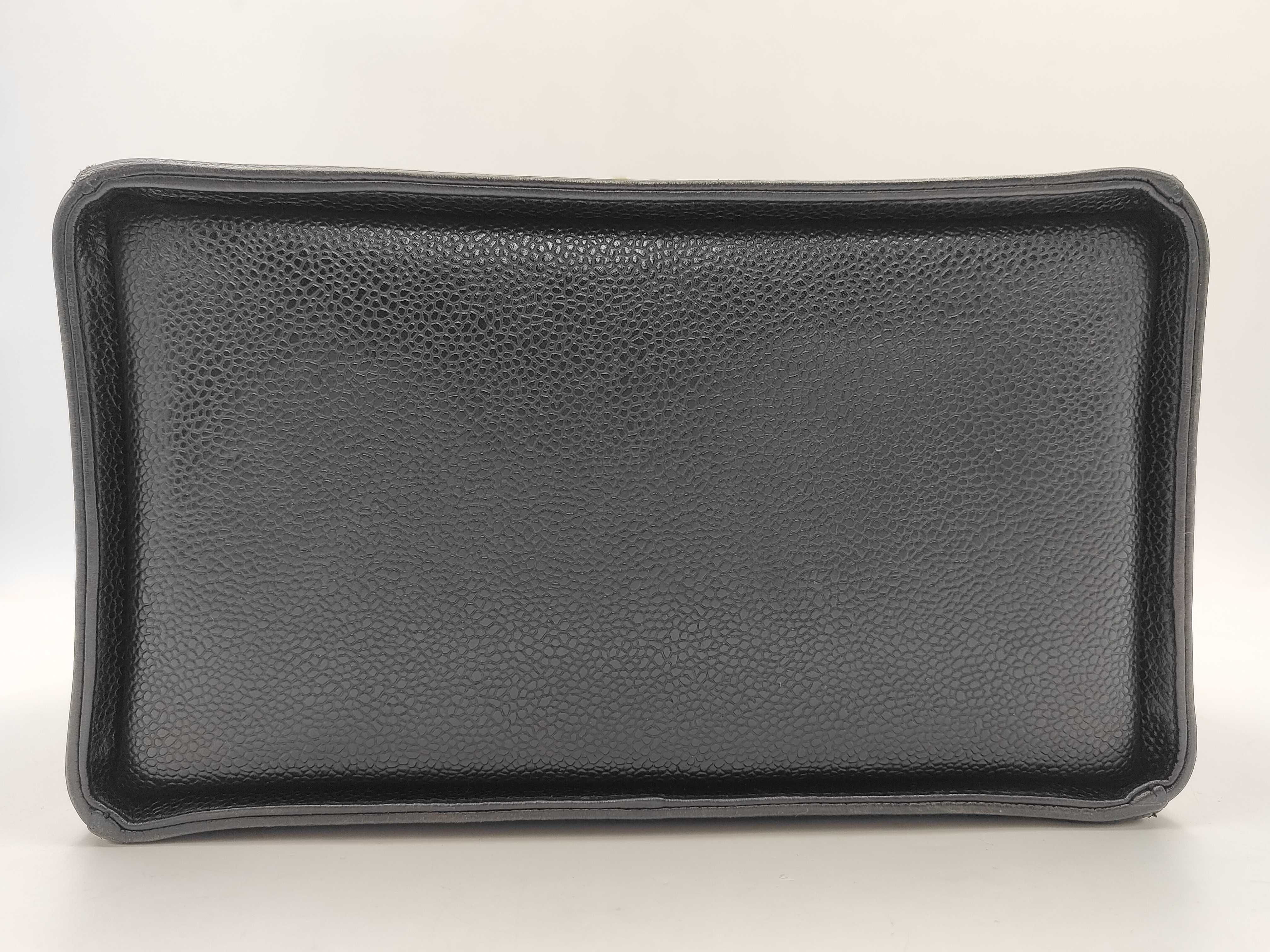 Shoulder Bag Caviar Vanity Bag — view 8