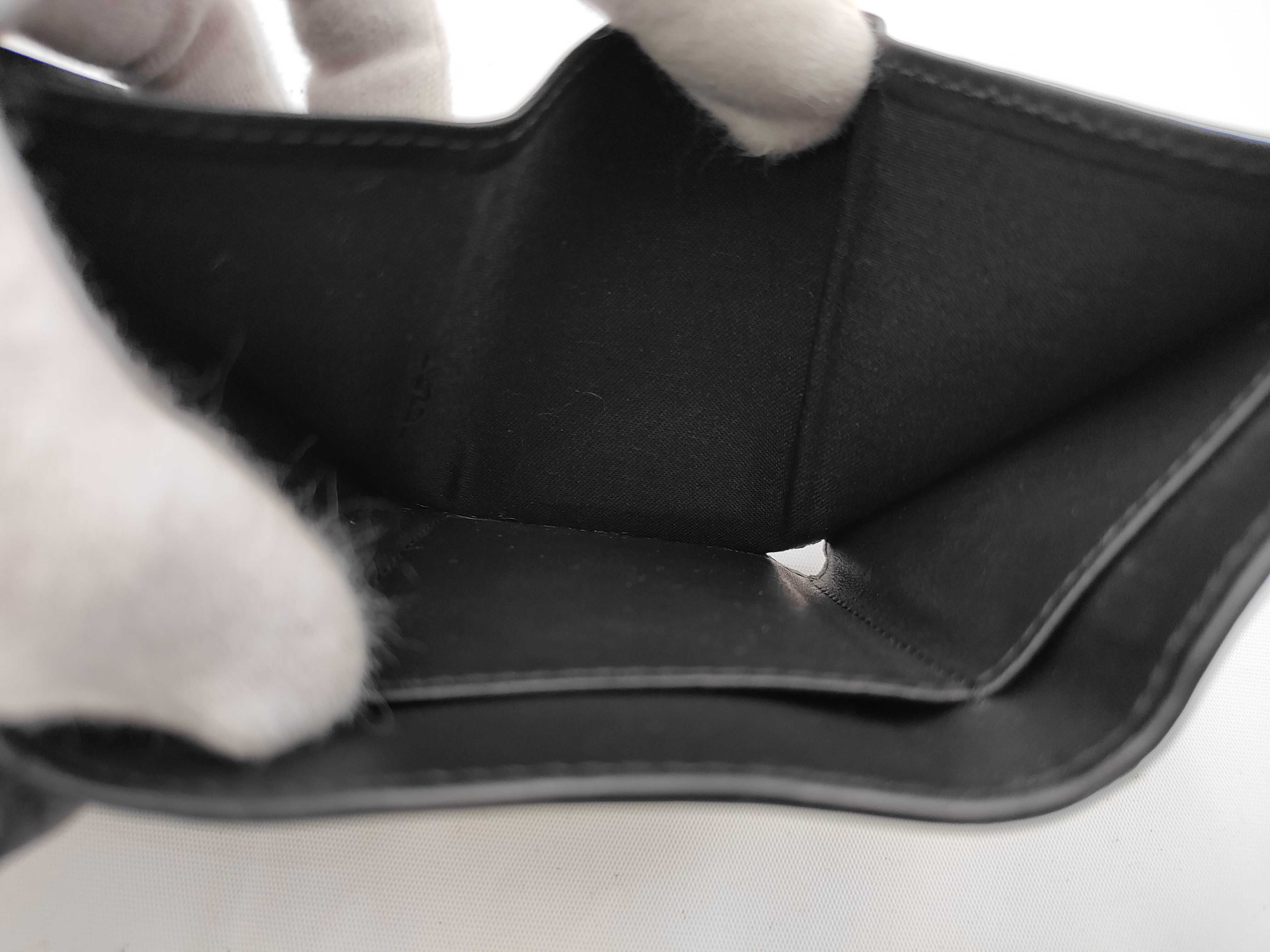 black wallet — view 8