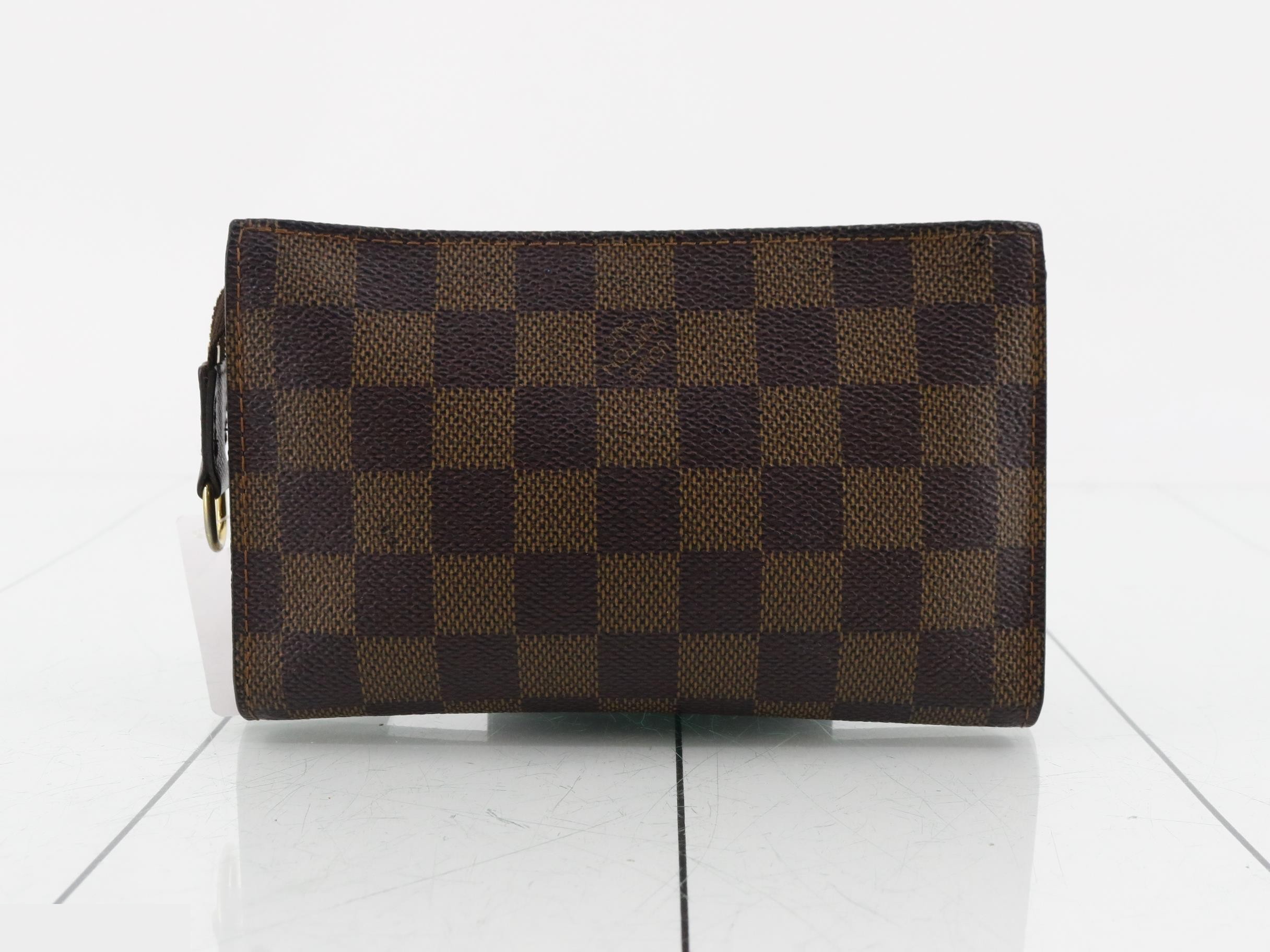 Marais accessory pouch, Damier Ebene, W17 x H11 cm — view 2