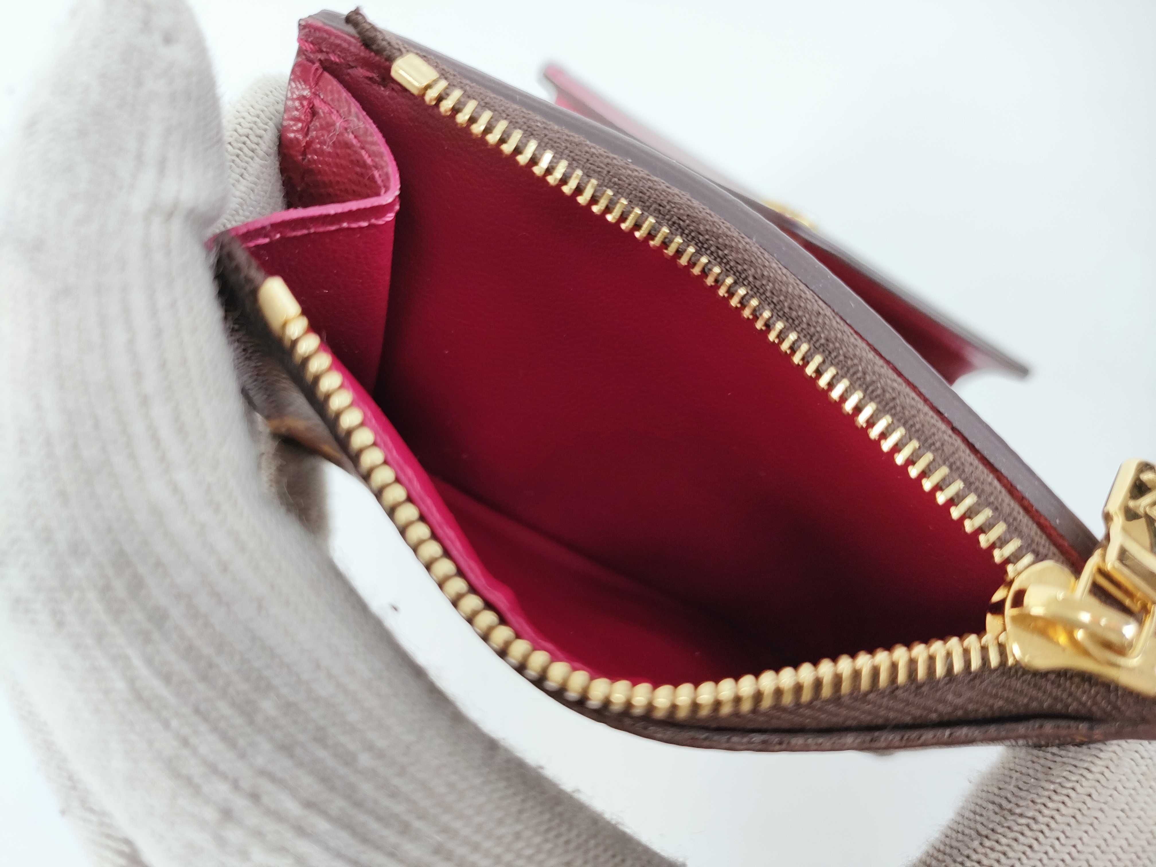 Monogram Portefeuille Zoé Monogram Grain Leather Wallet — view 13
