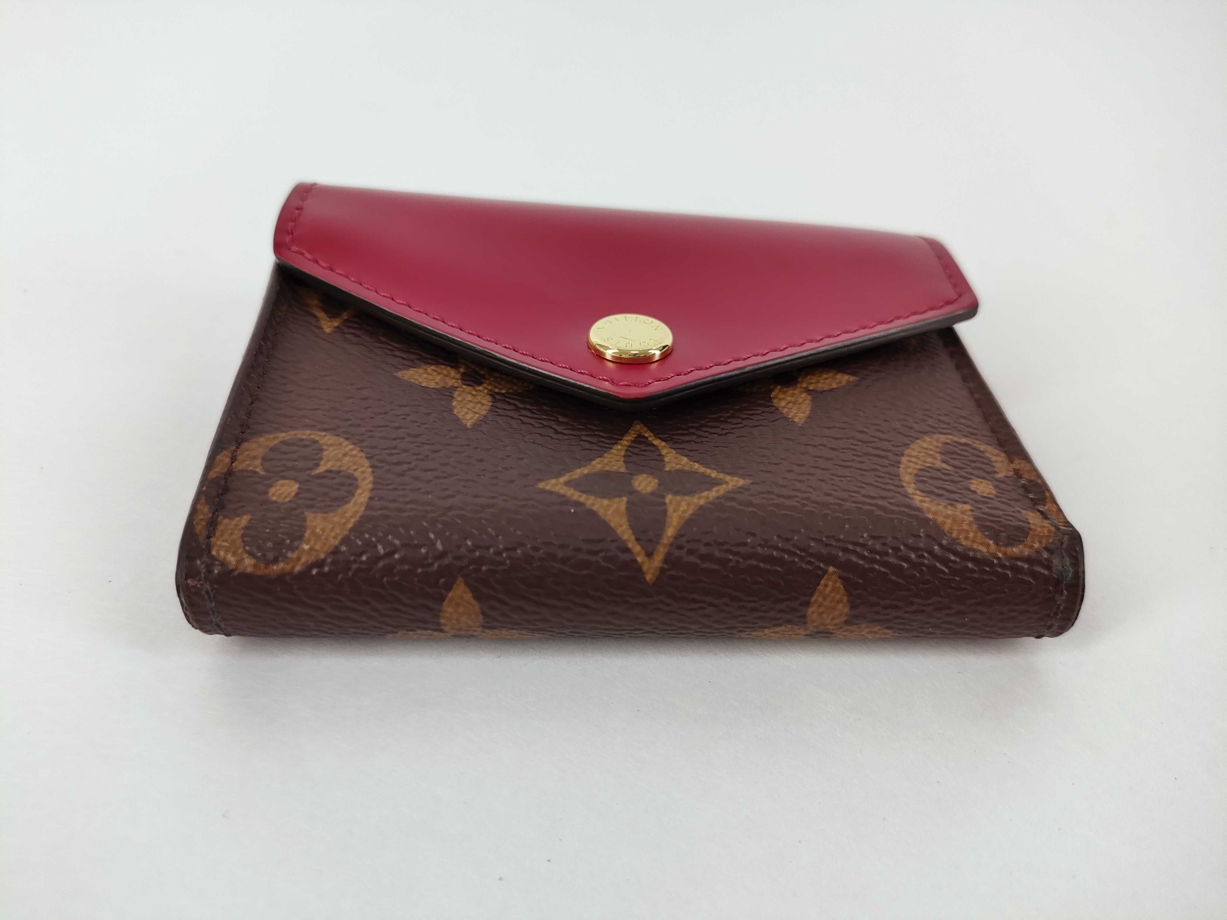 Monogram Portefeuille Zoé Monogram Grain Leather Wallet — view 5