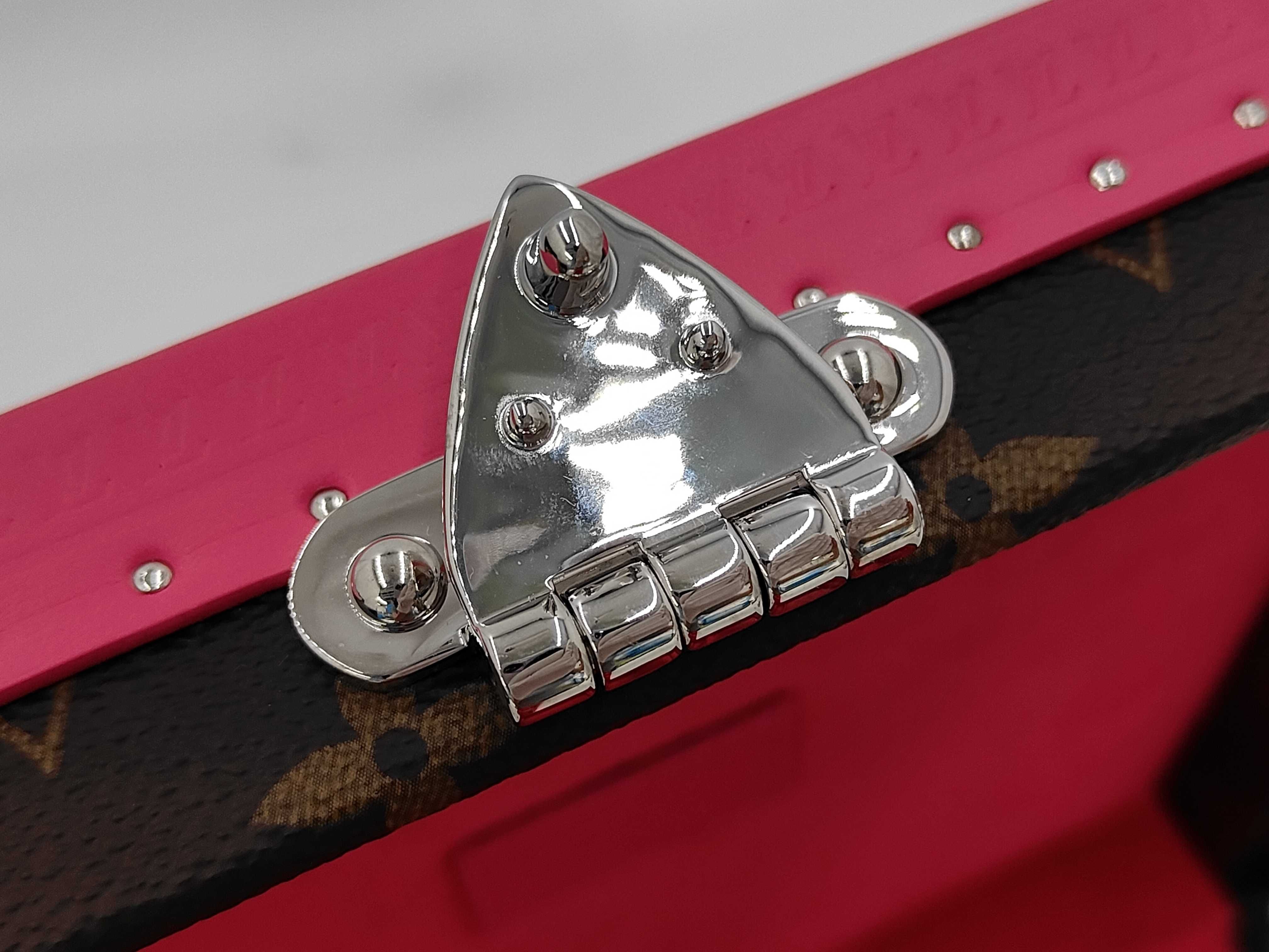 LV Monogram Jewelry Case Bag — view 10
