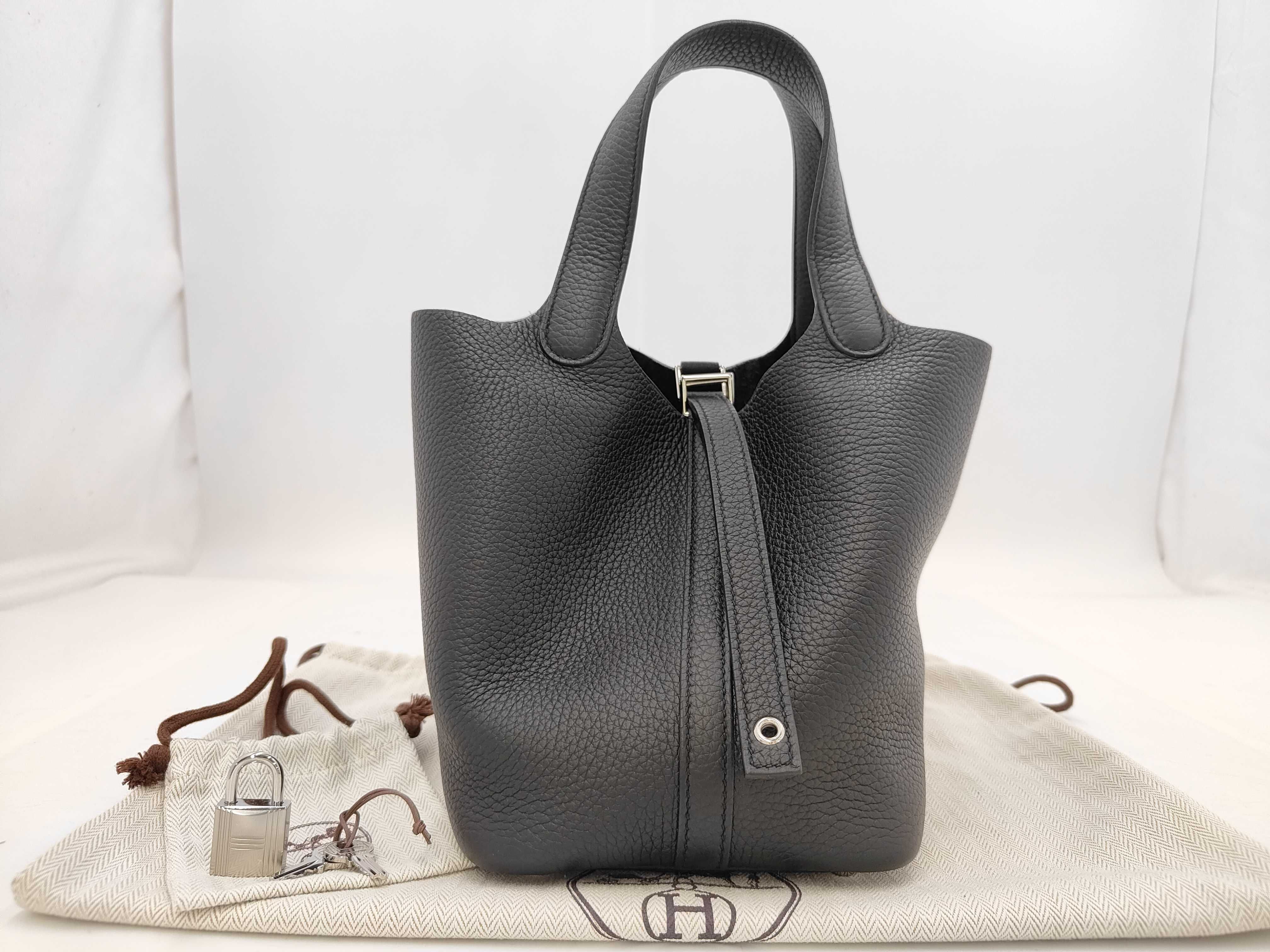 Picotin Lock 18 PM Taurillon Clemence Leather Bag, Black, Silver Hardware, B Stamp