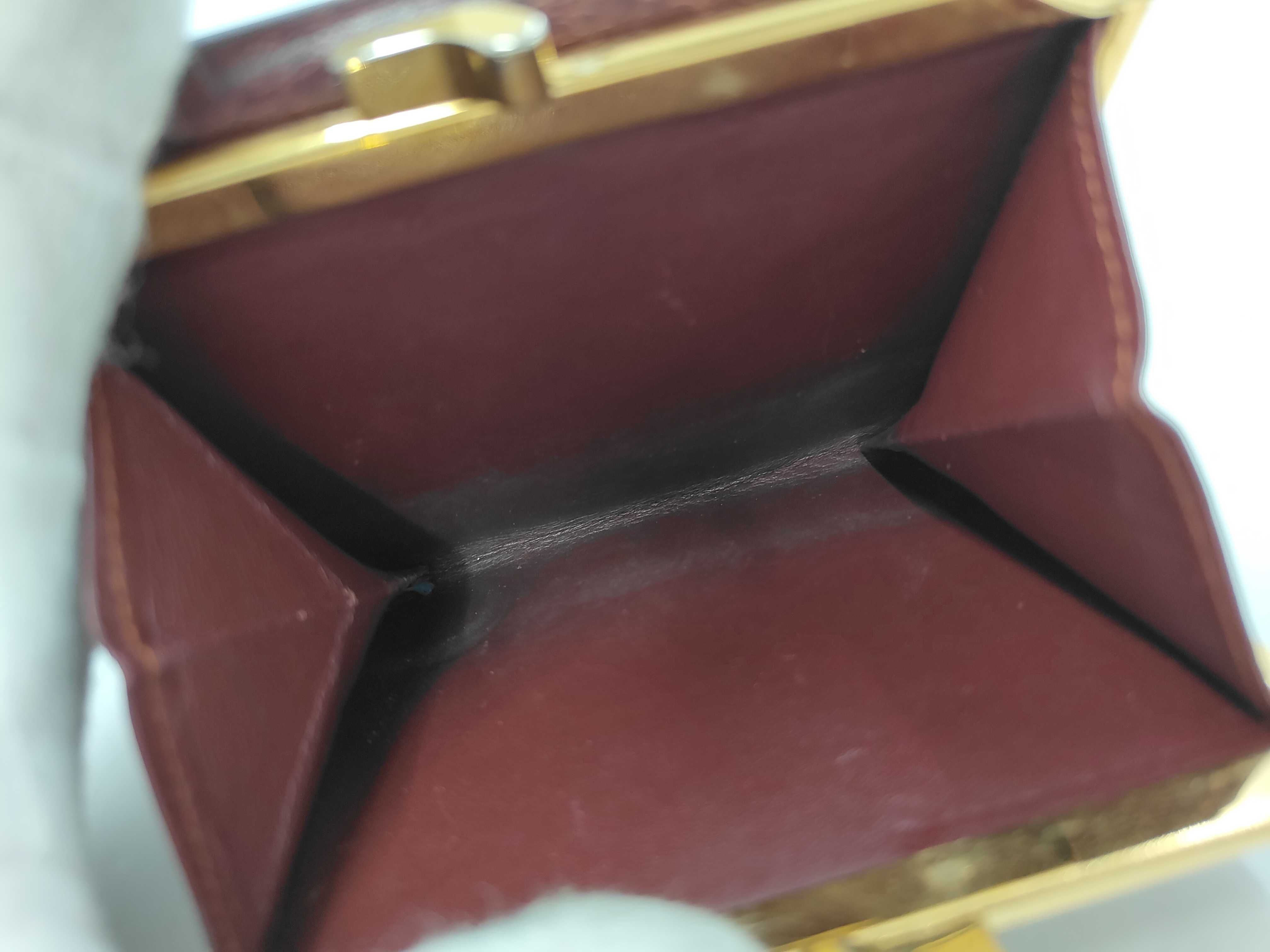 wallet — view 9