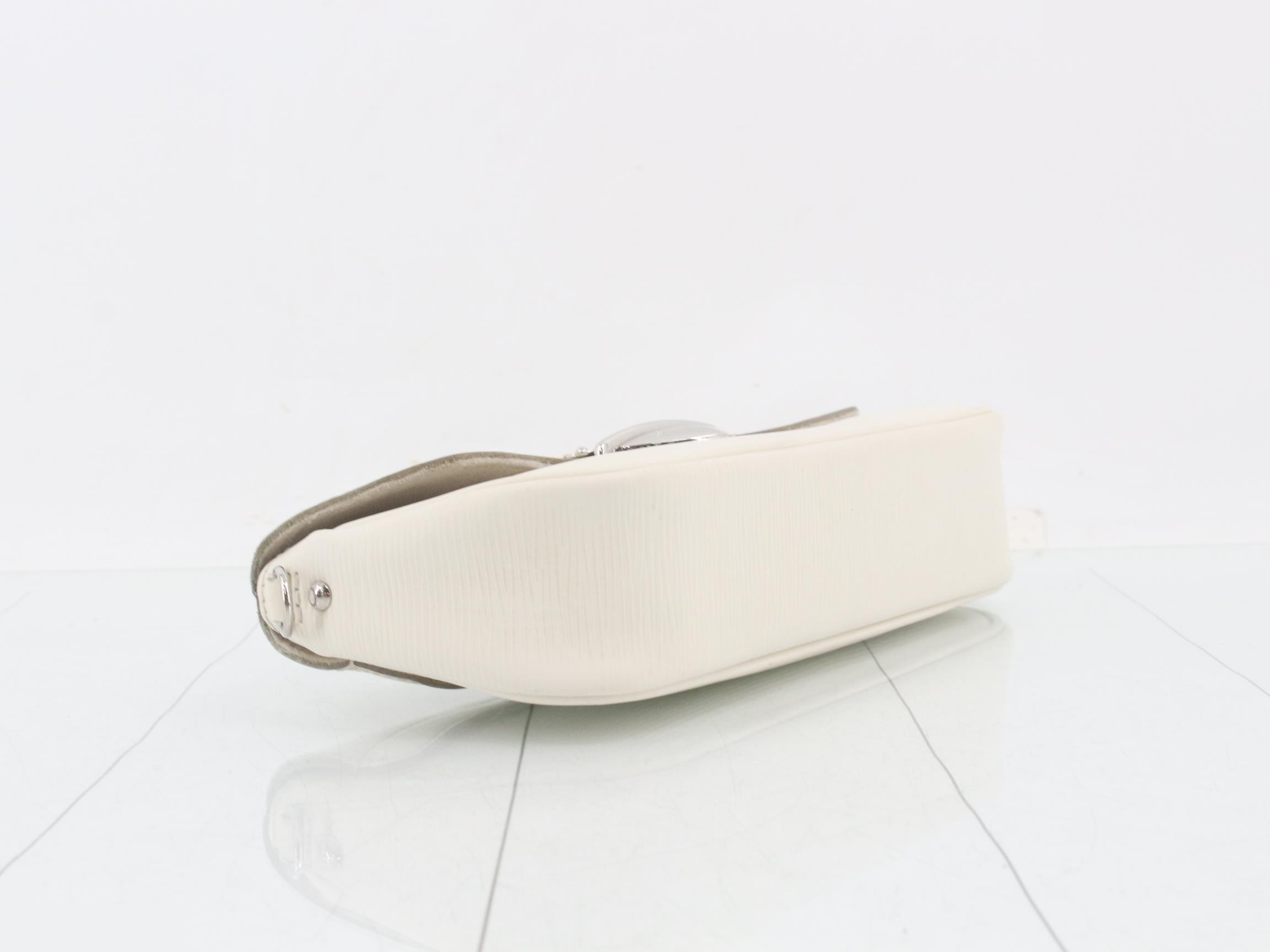 Pochette Montaigne Noir — view 5