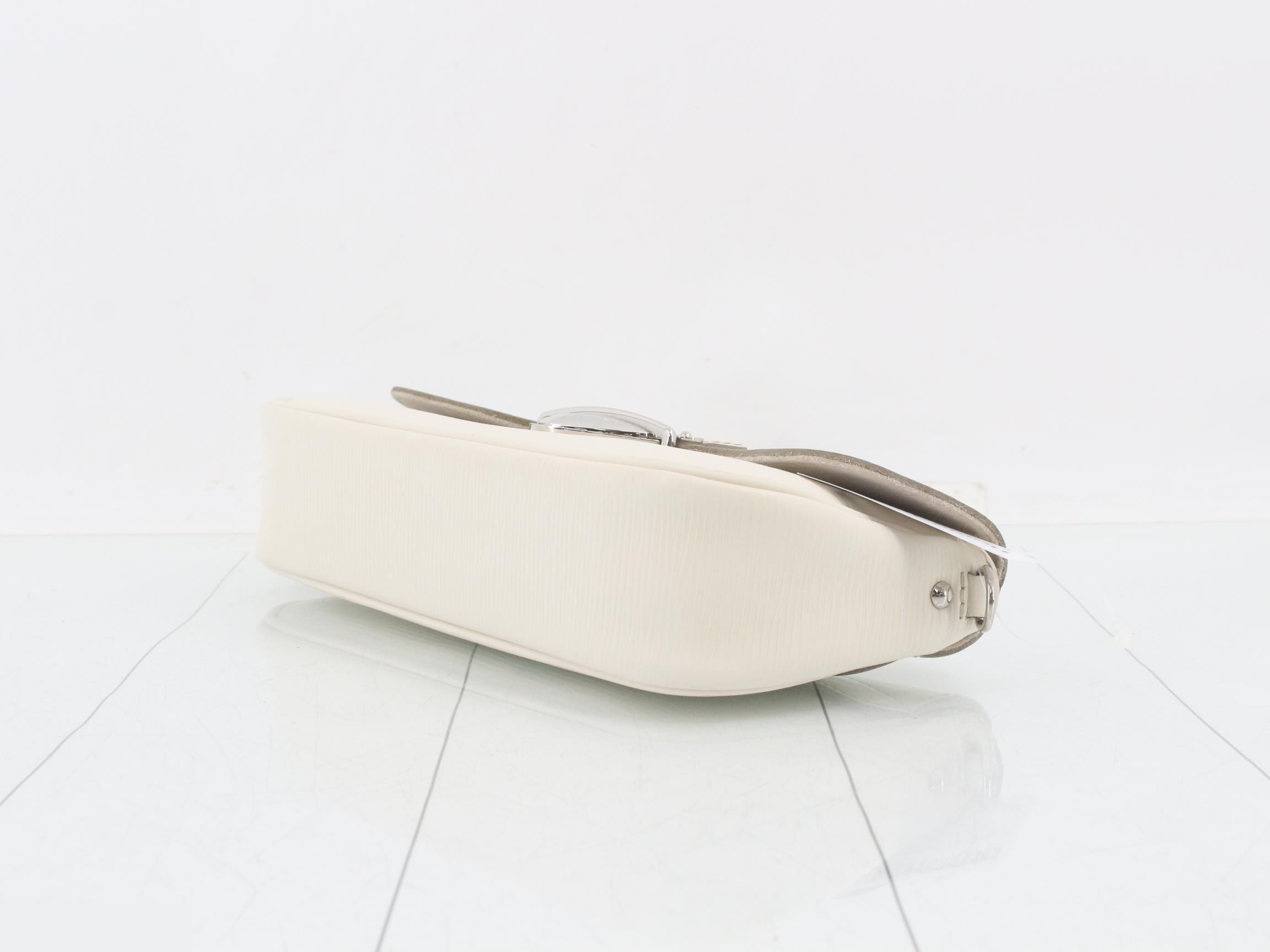 Pochette Montaigne Noir — view 6