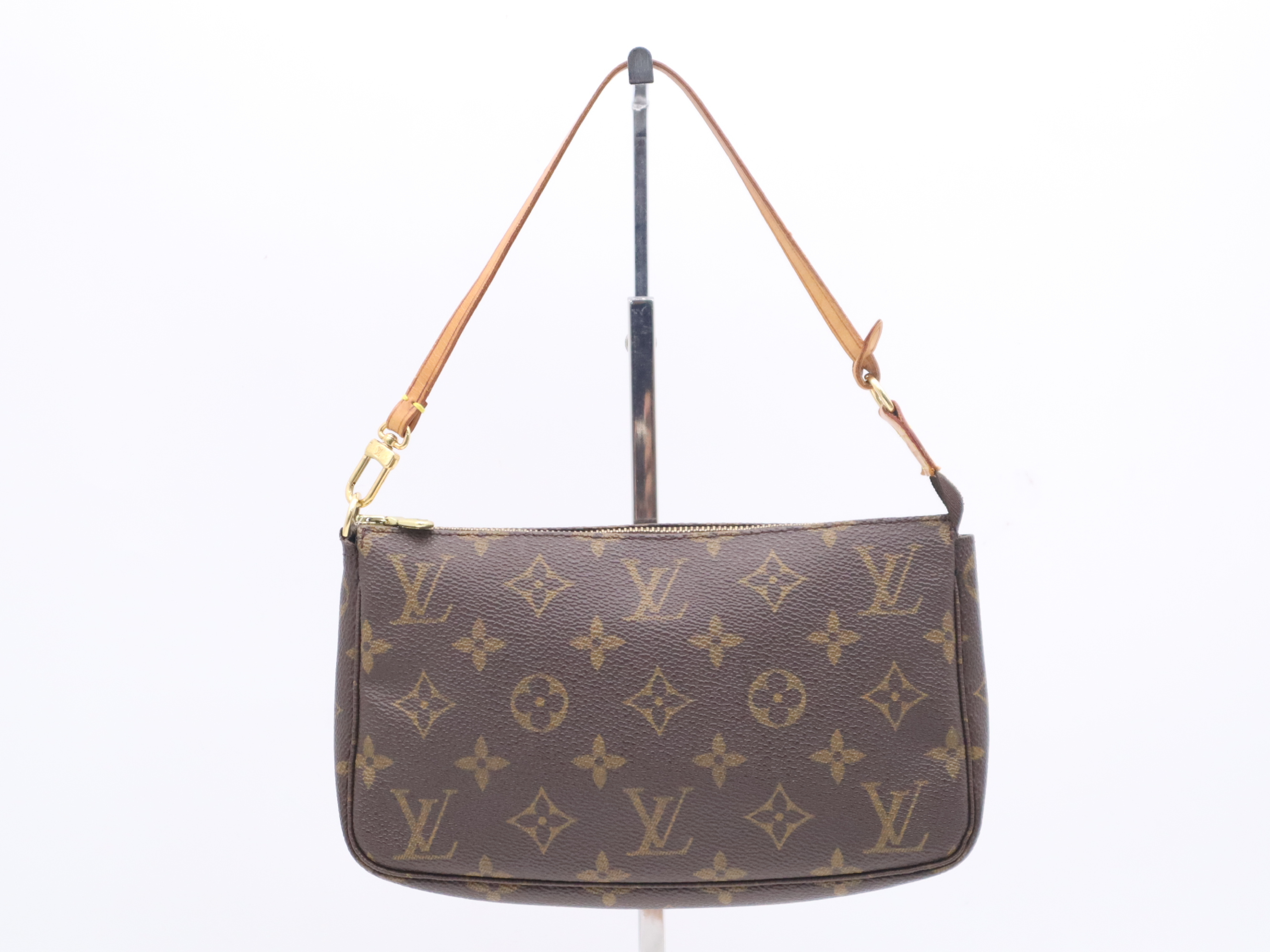 M51980 Monogram Pochette Accessoires Pouch