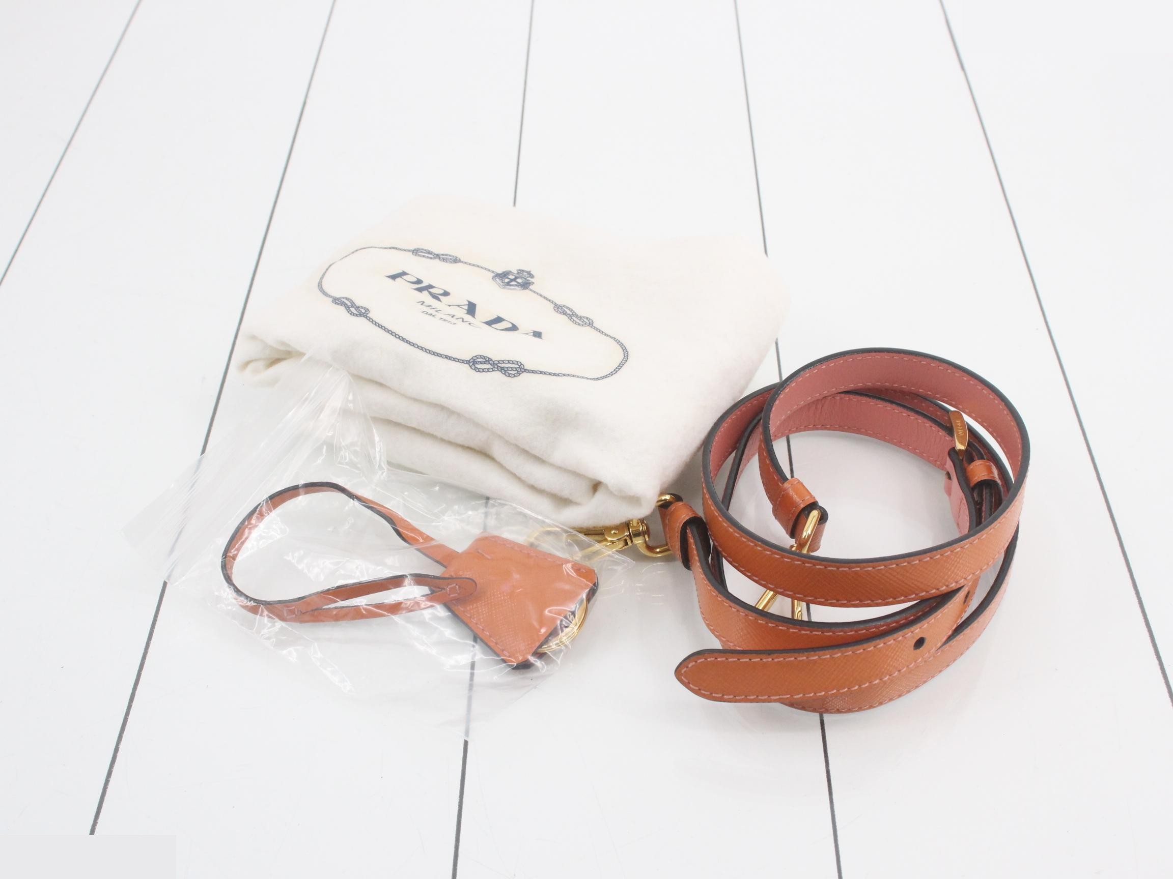 shoulder bag for women, orange and pink, cross-body style, Saffiano leather. — view 7