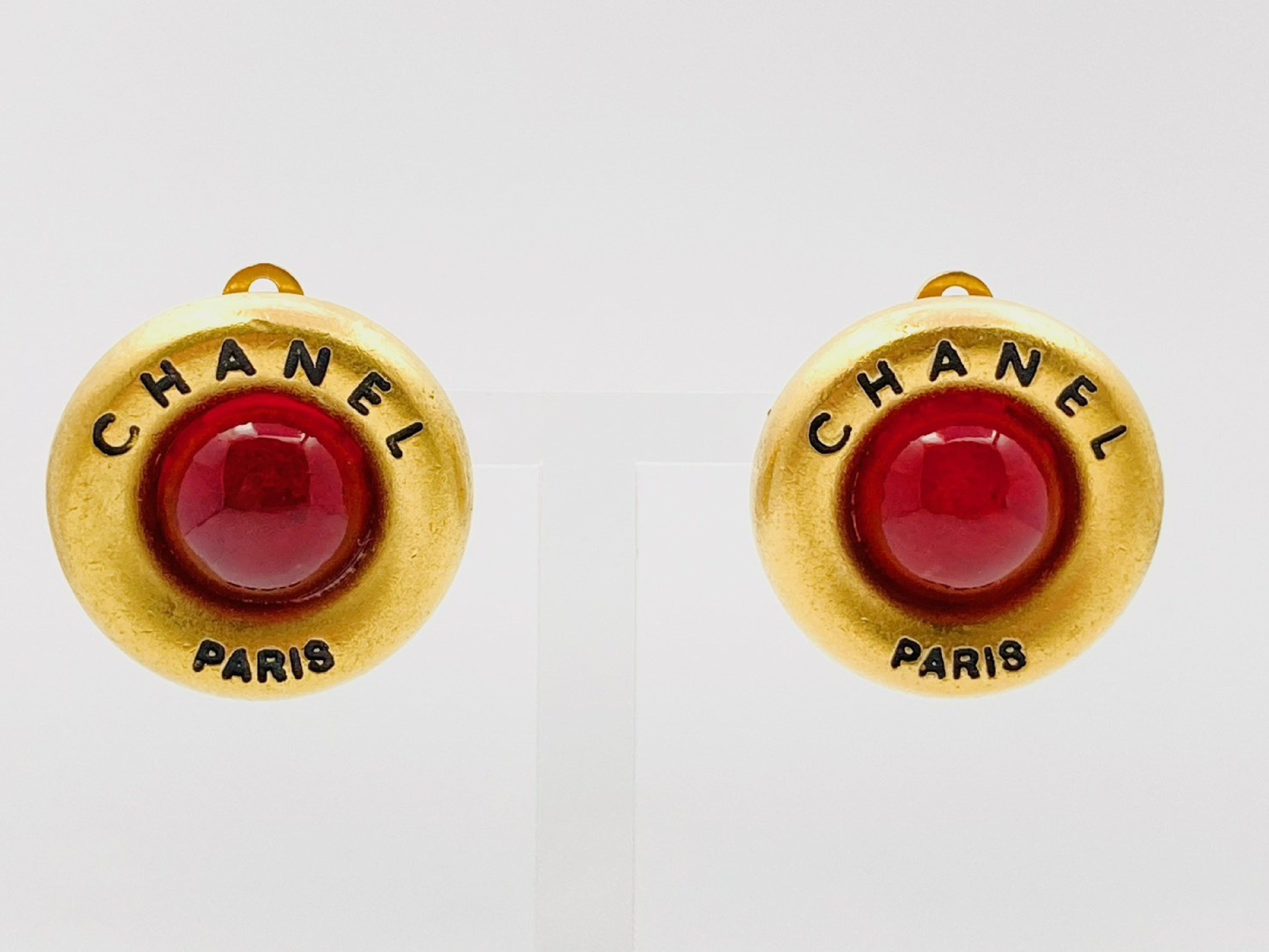 Logo Colored Stone Round Earrings 94A Red x Gold Earrings