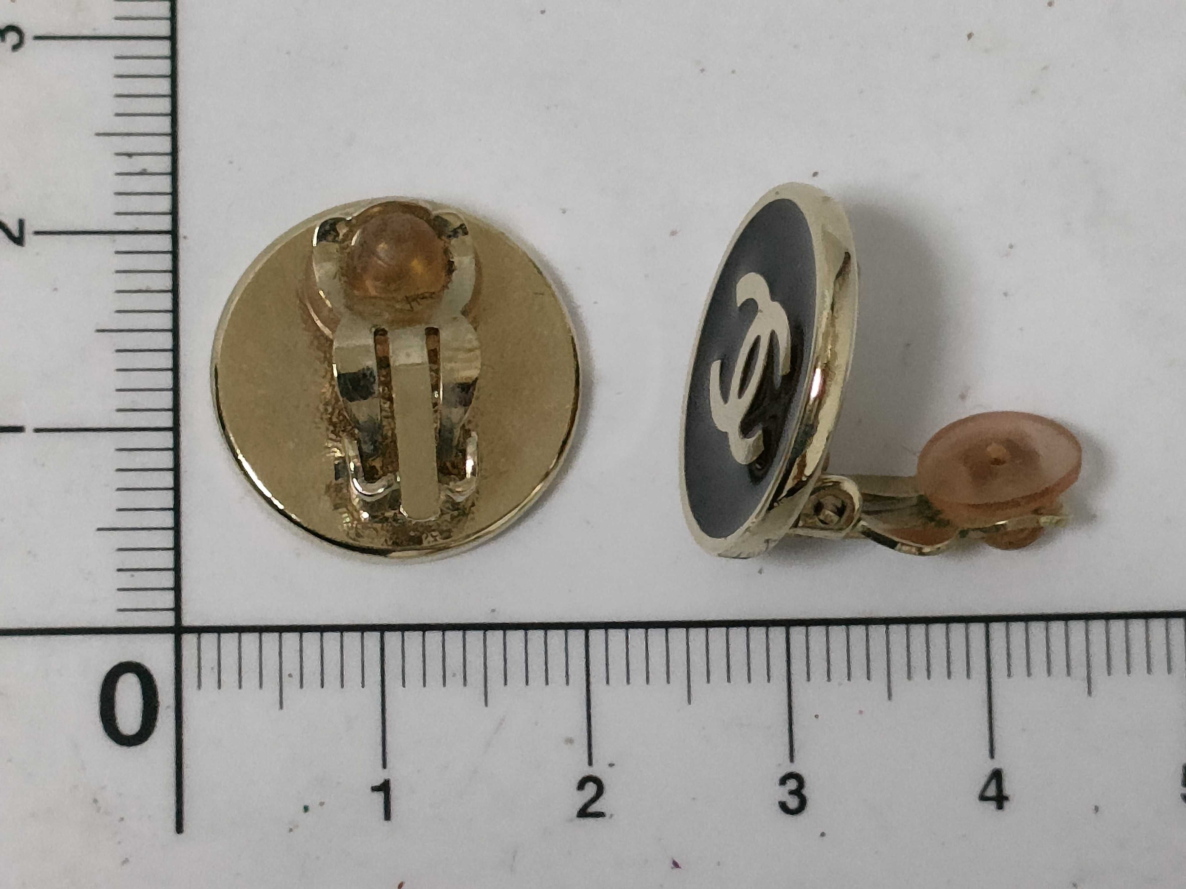 Coco Mark 04V Coco Mark Earrings — view 6