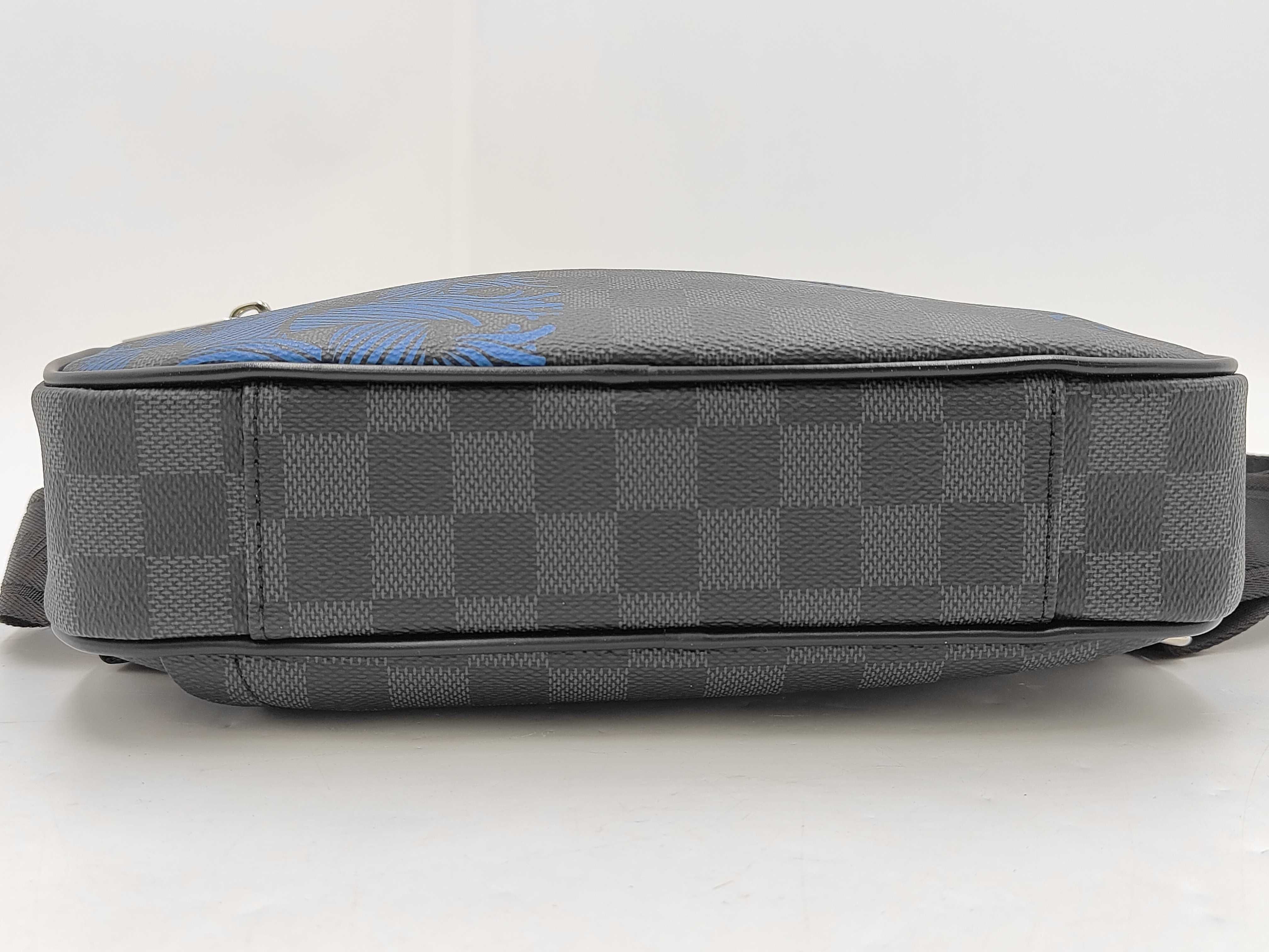 N41708 Shoulder Bag — view 8