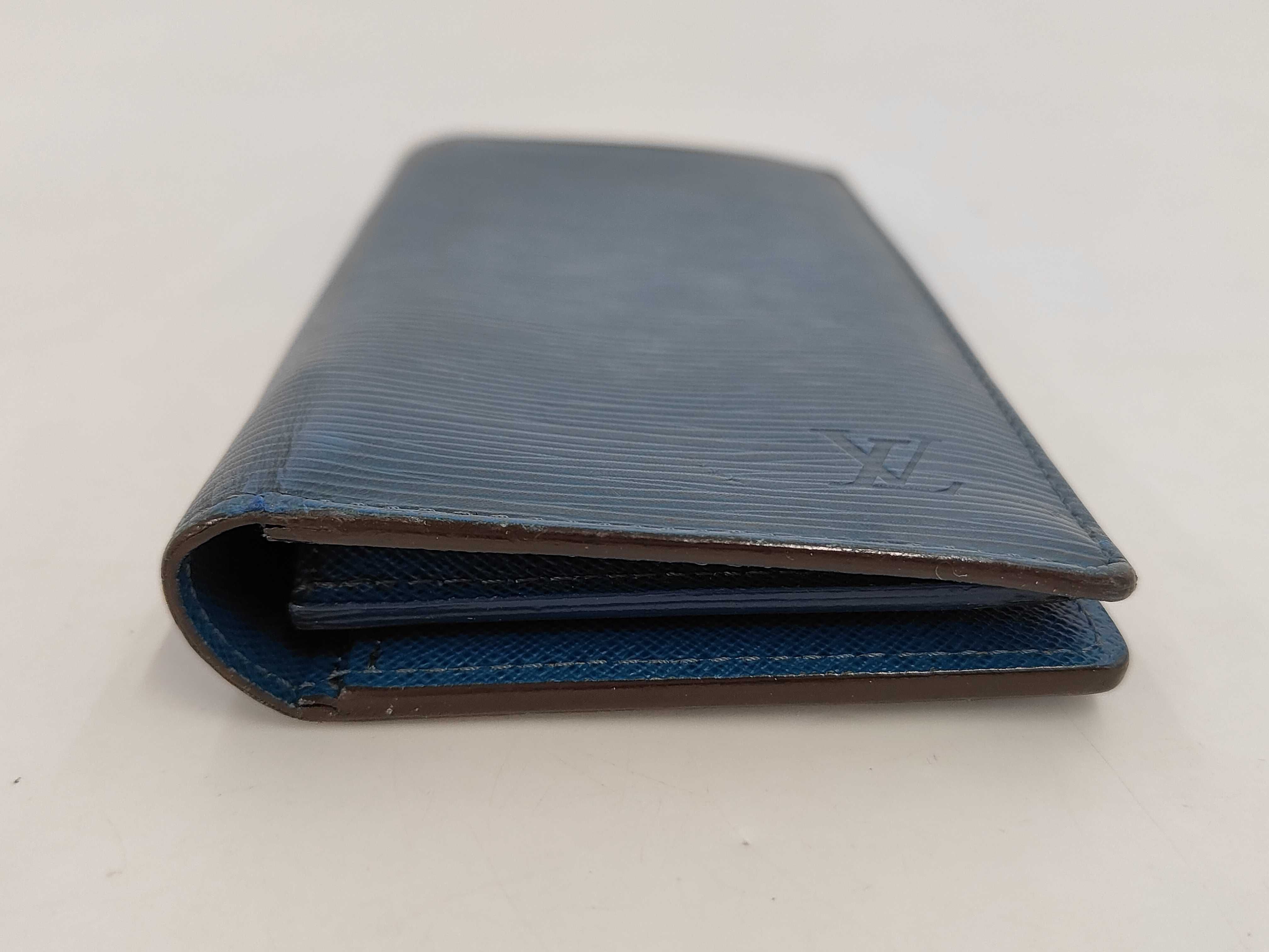 Epi Louis Vuitton Epi Portefeuille Brazza Turquoise Wallet — view 3