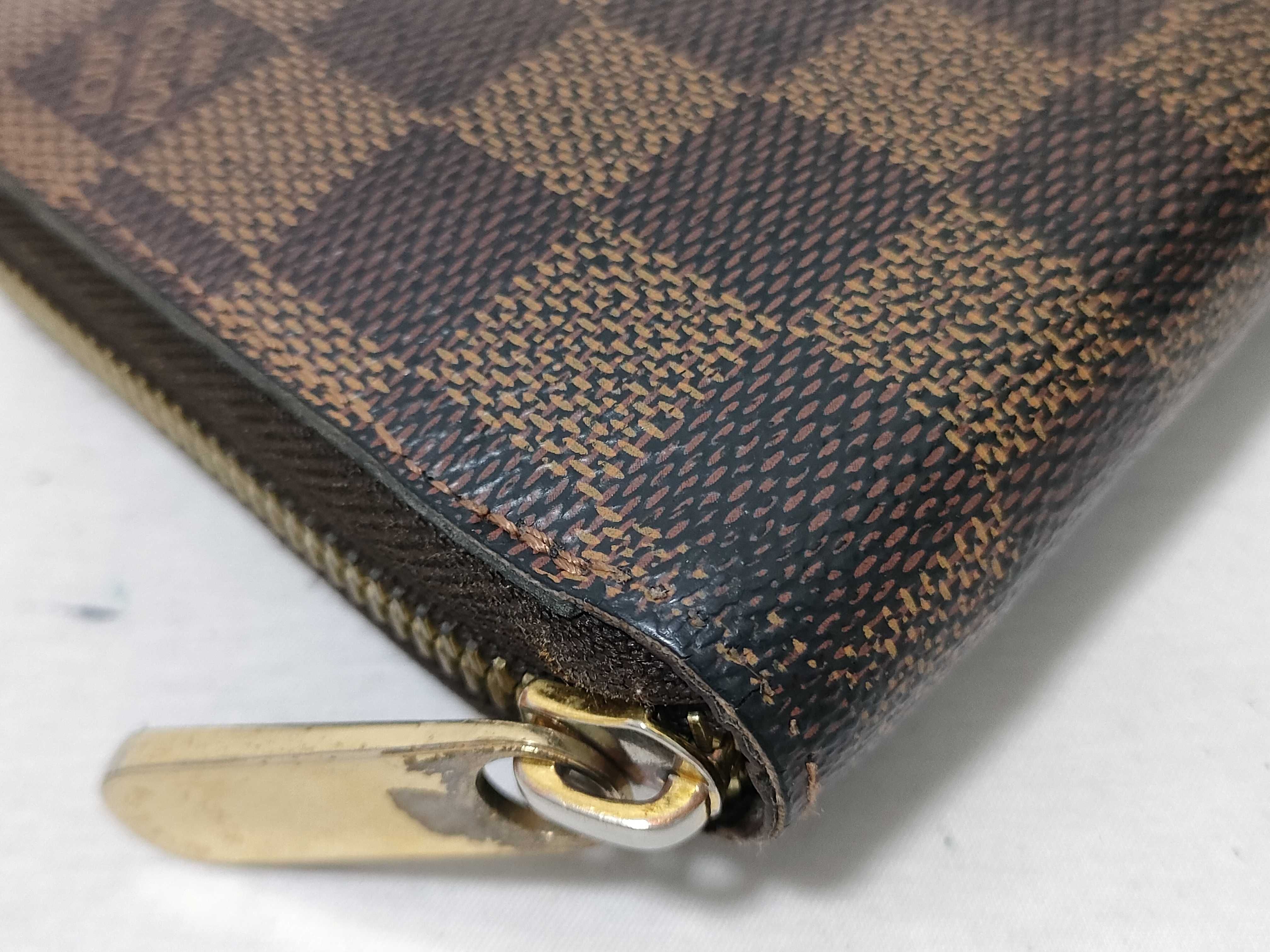Damier Zippy Wallet — view 4