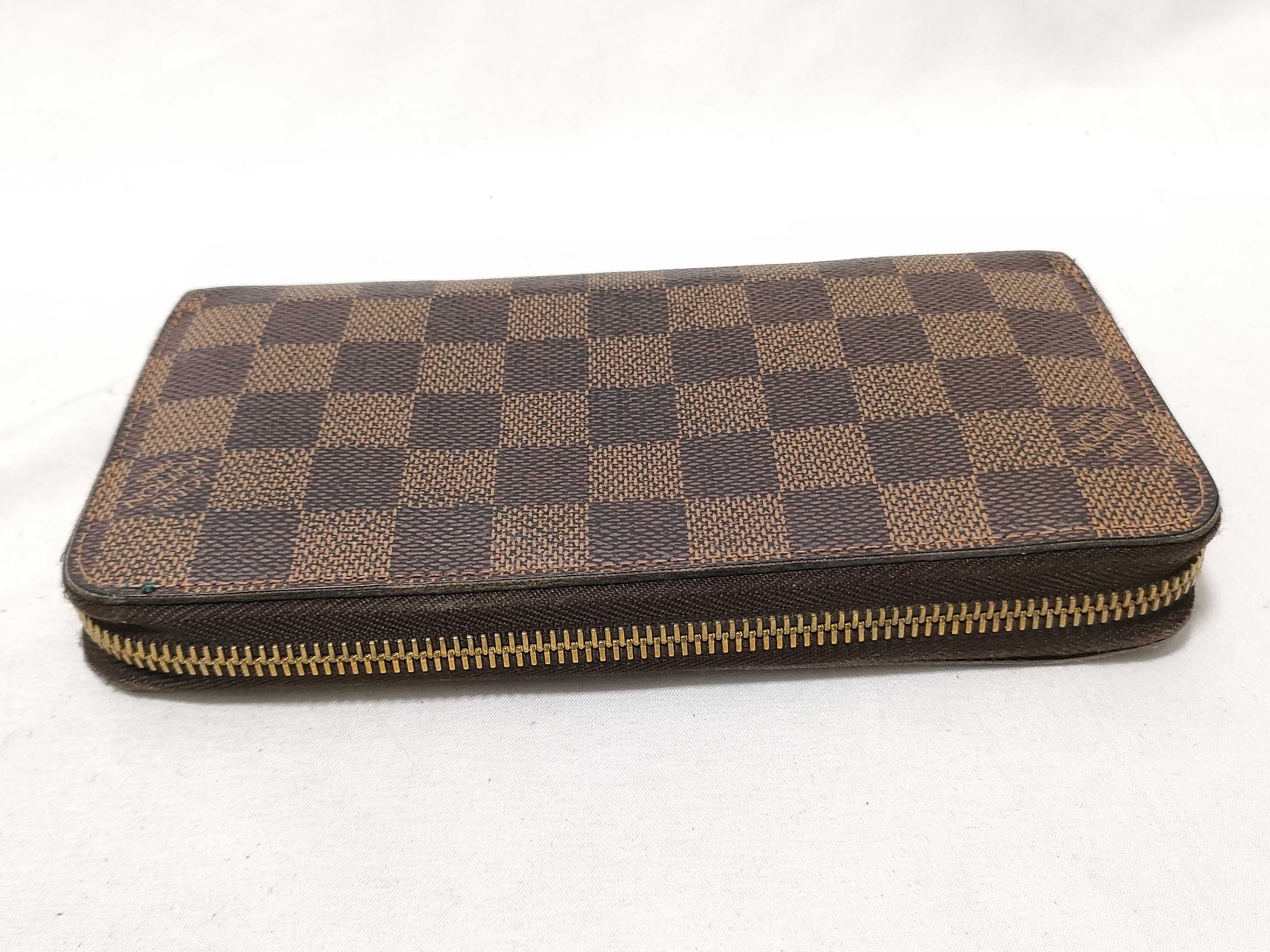 Damier Zippy Wallet — view 6
