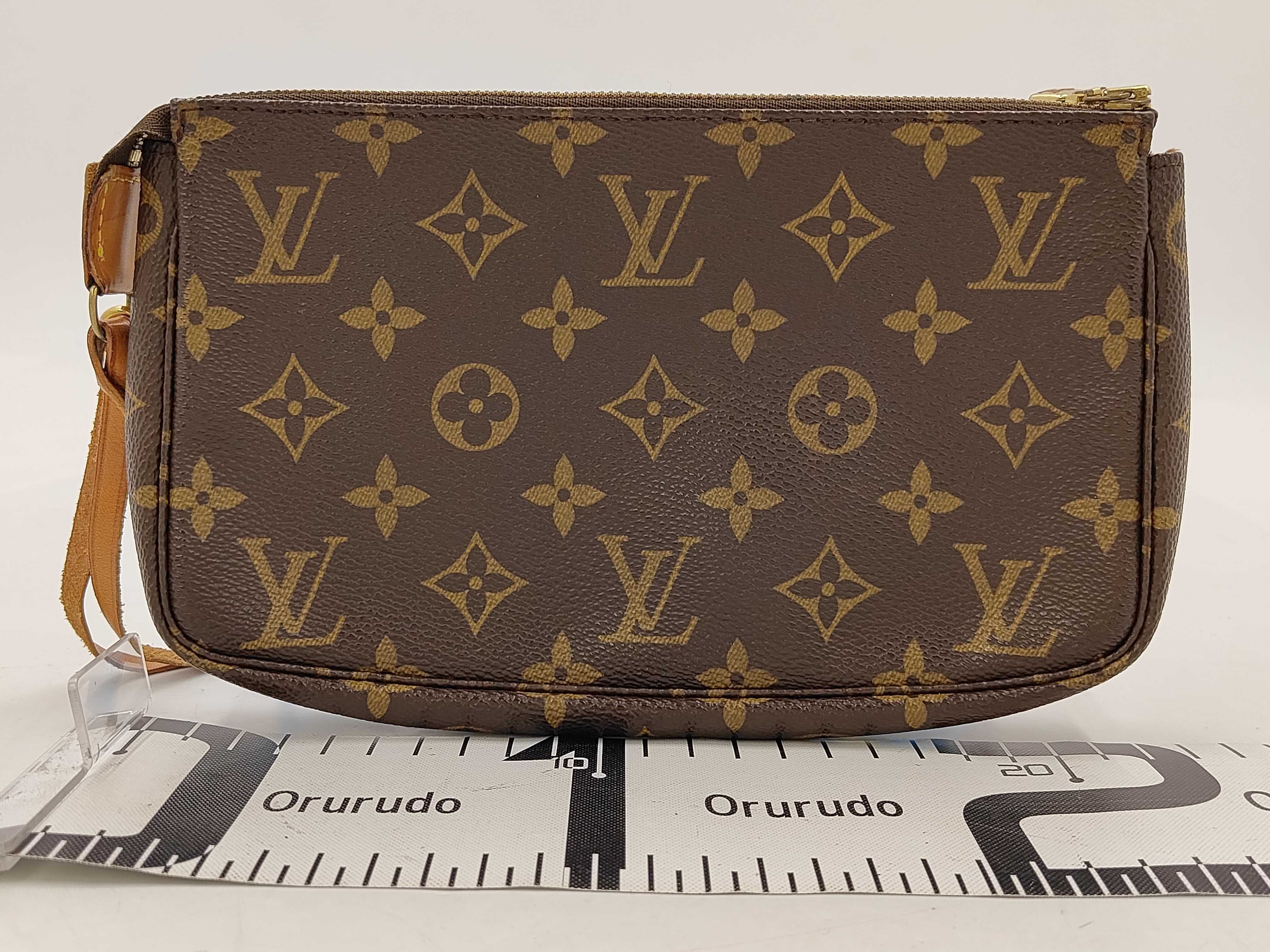 Monogram Accessoires Pouch — view 2