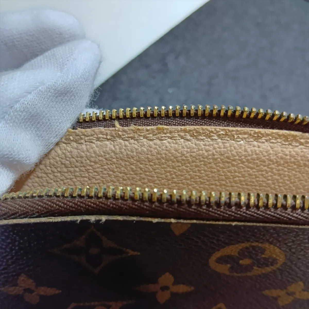 Monogram Pochette Cosmetic M47515 CA0024 Brown Pouch — view 9