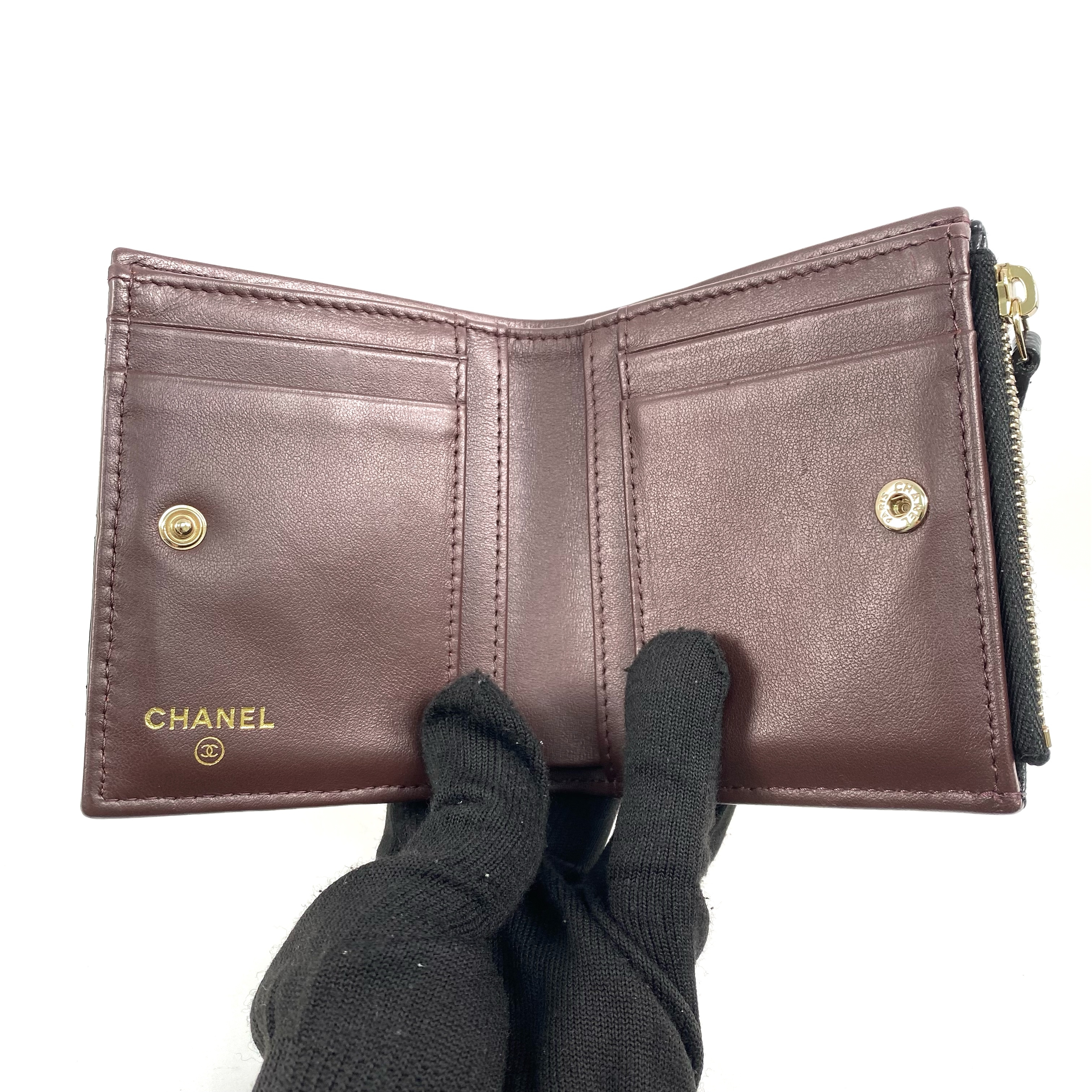 【*Shipped from: Hong Kong*】CHANEL ( ) Black Caviar Skin Bi-fold Wallet AP3388 Billfold — view 13
