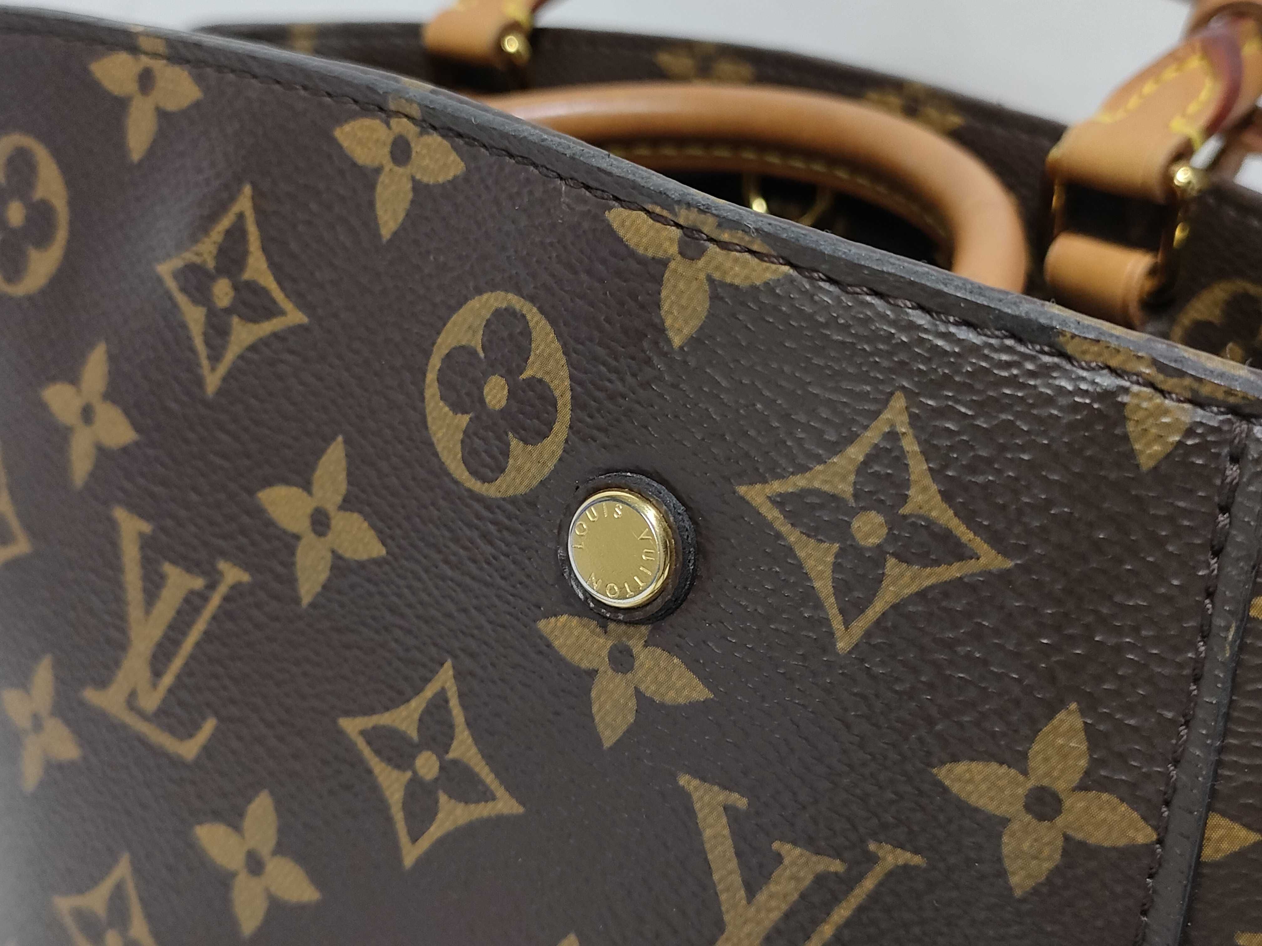 Monogram Louis Vuitton Montaigne Bag Handbag — view 14