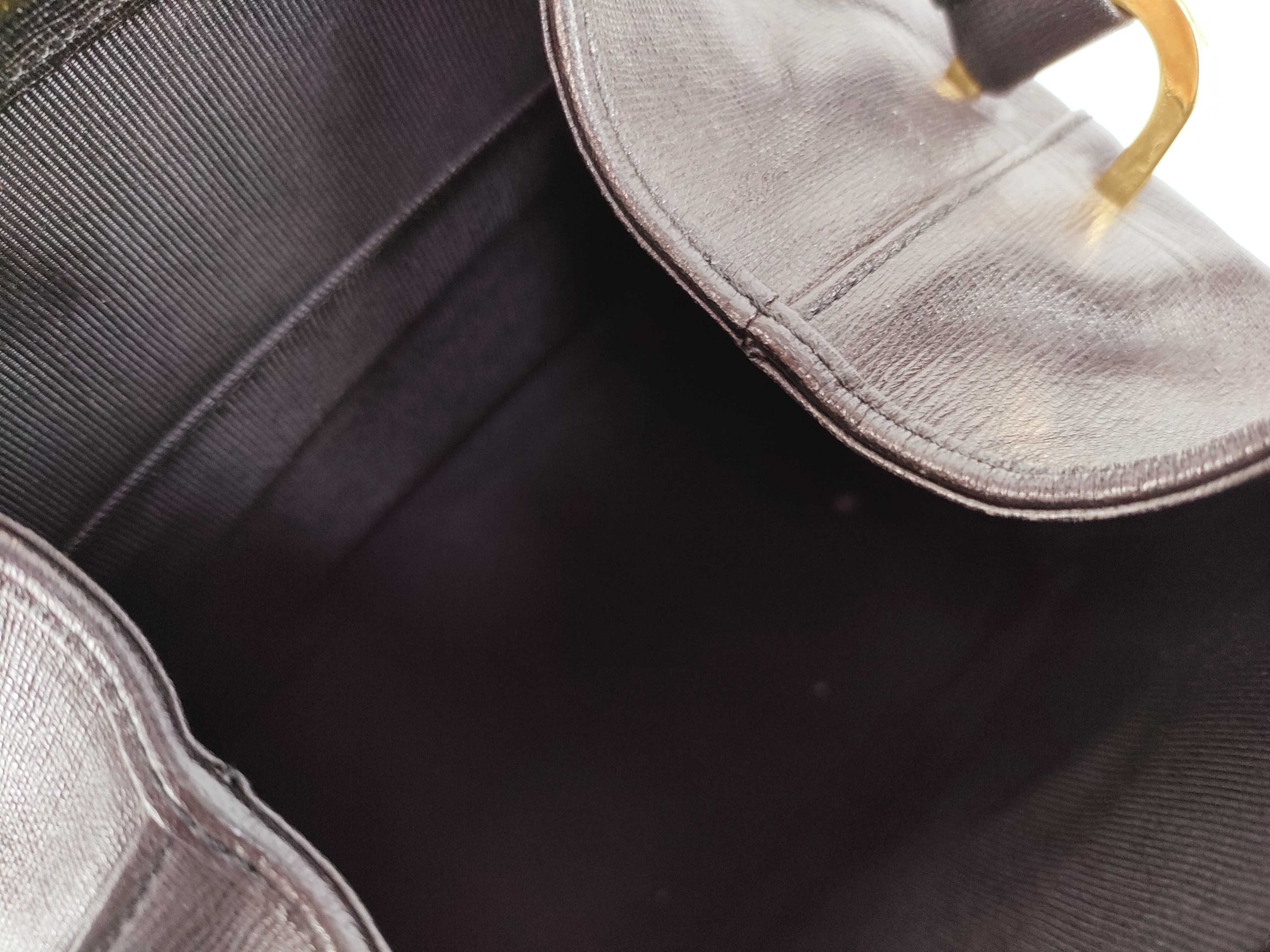 Formal Leather Handbag with Gold Hardware — view 10