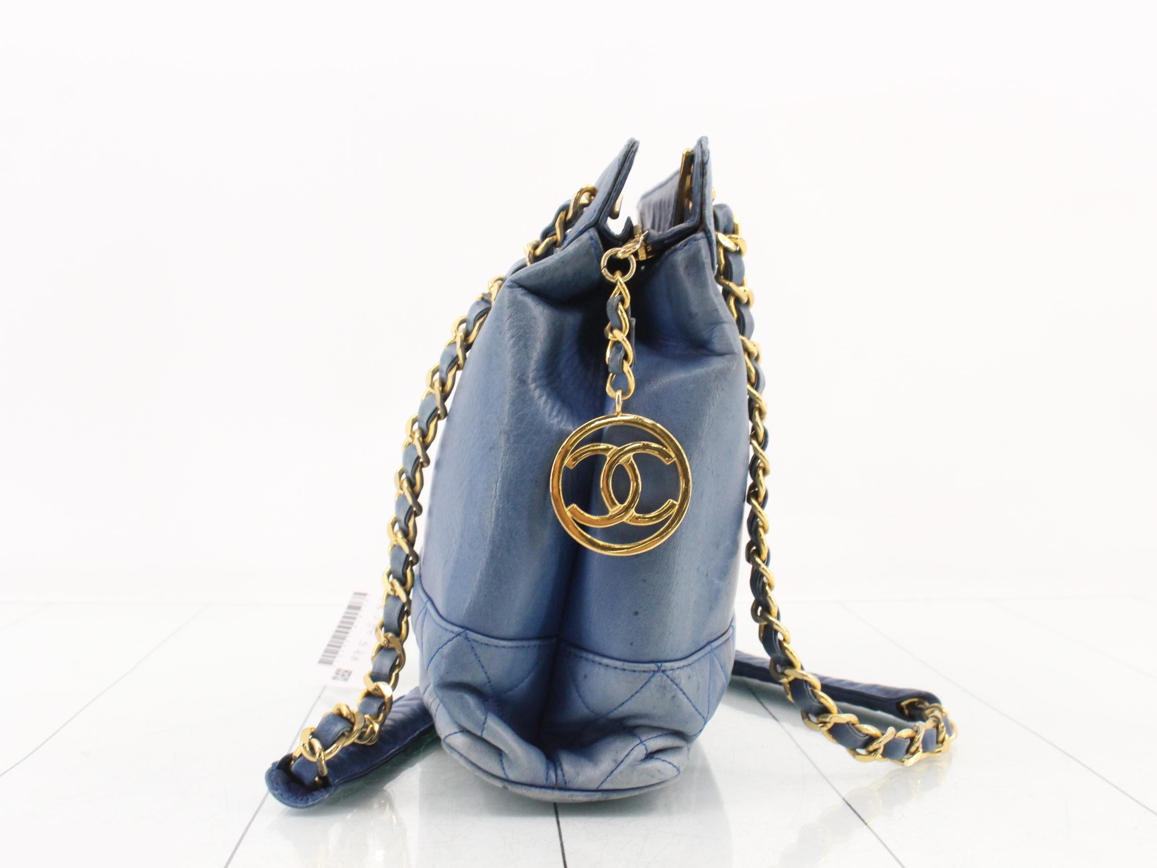 Matelassé Shoulder Bag — view 4