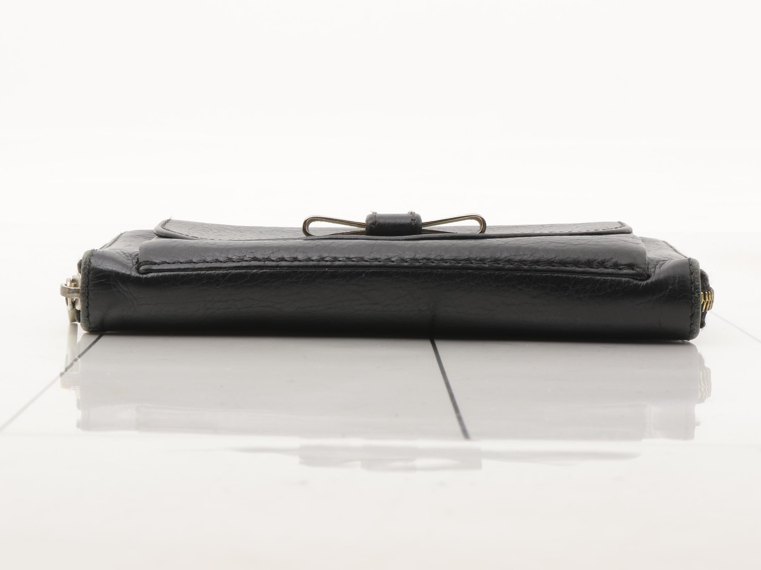 Other lines: Bags and Wallets — view 3