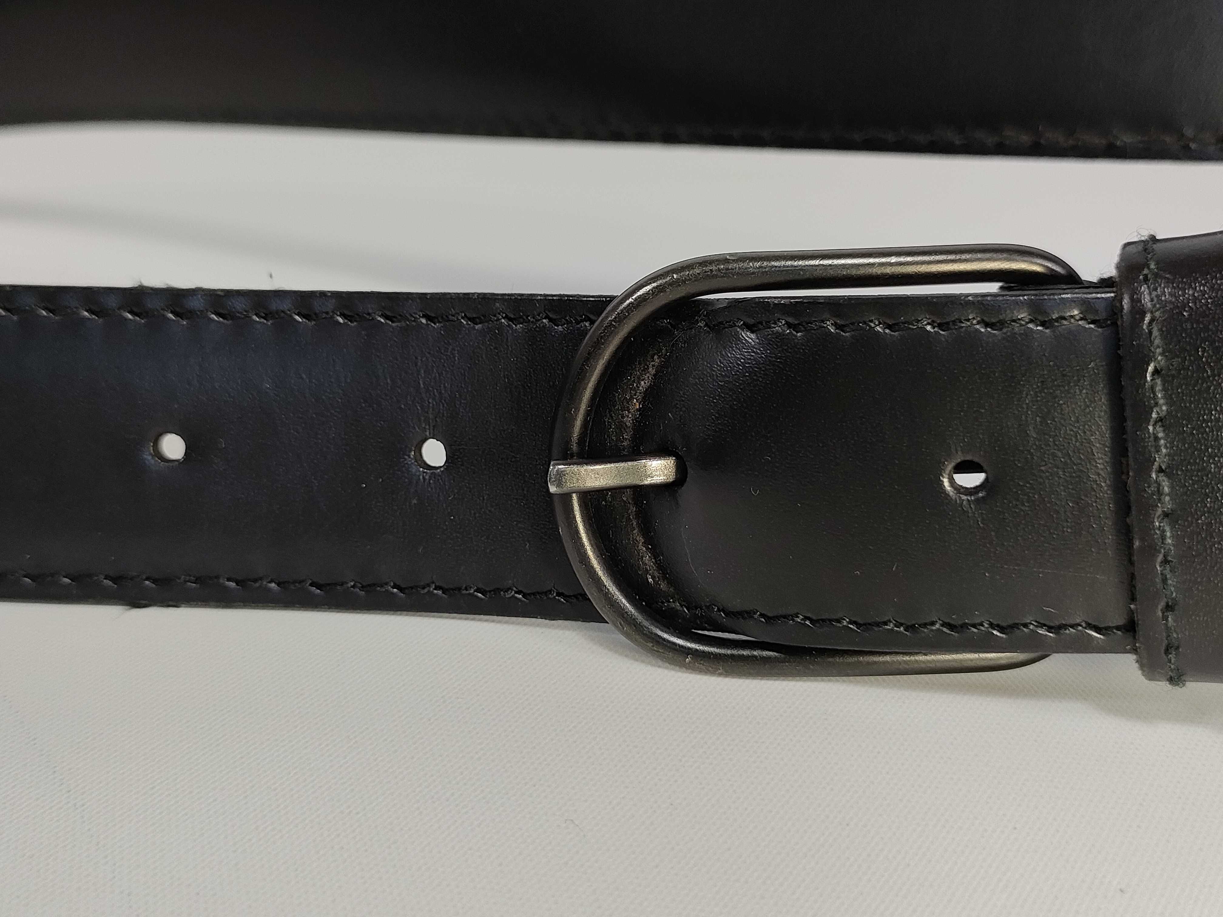 Epi Sac Depaule Shoulder Bag — view 4