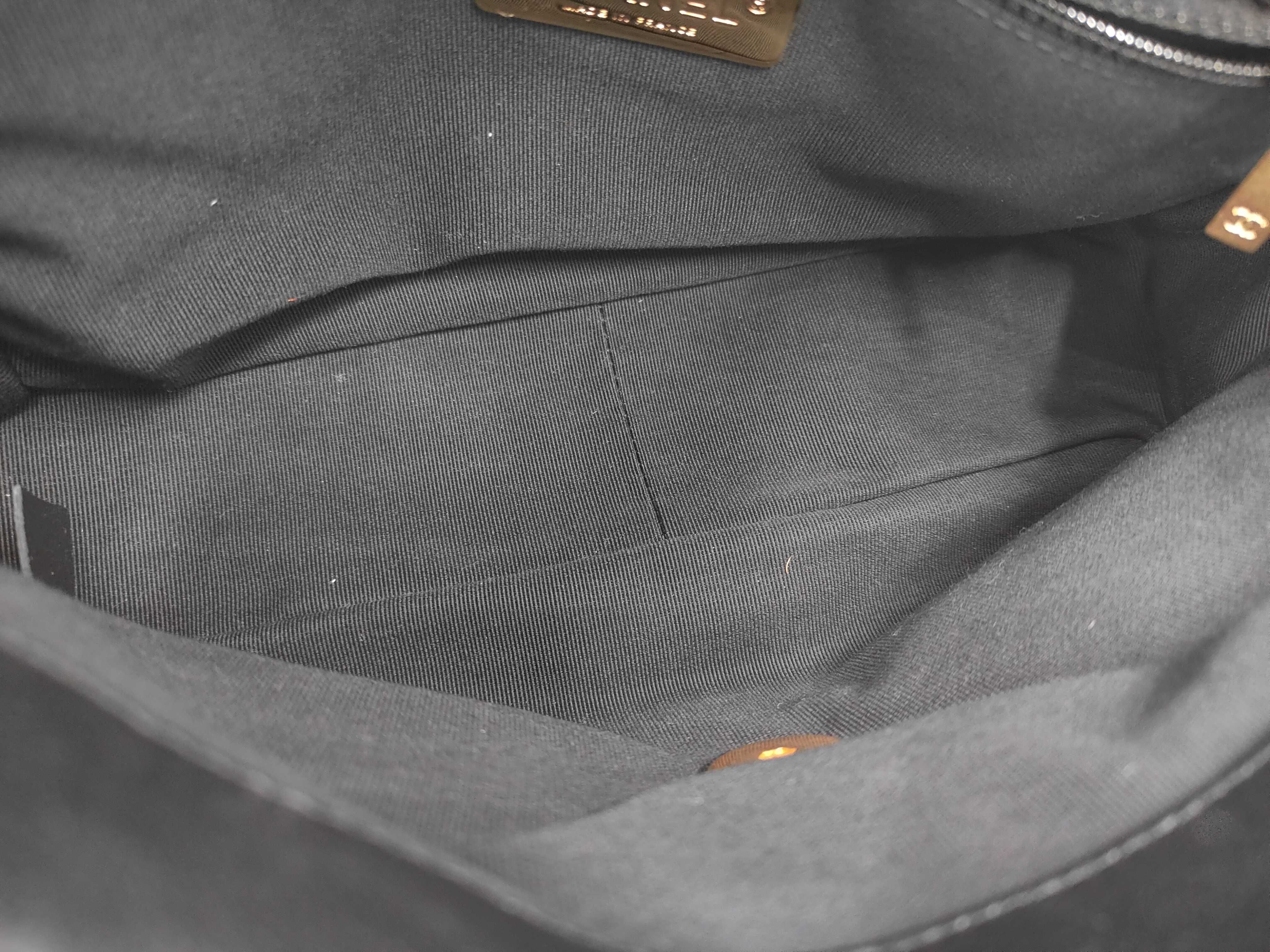 19 line shoulder bag — view 8