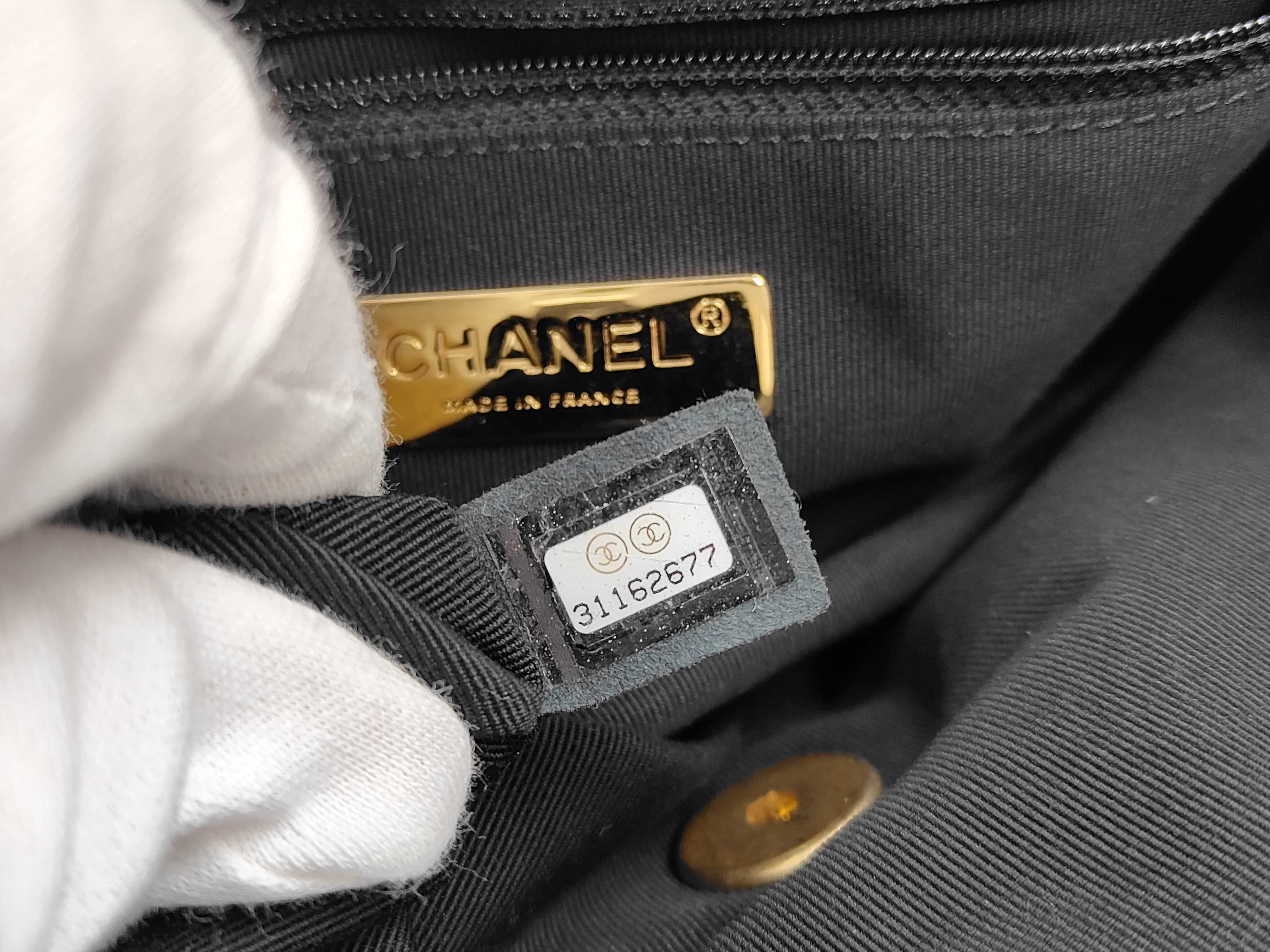 19 line shoulder bag — view 10