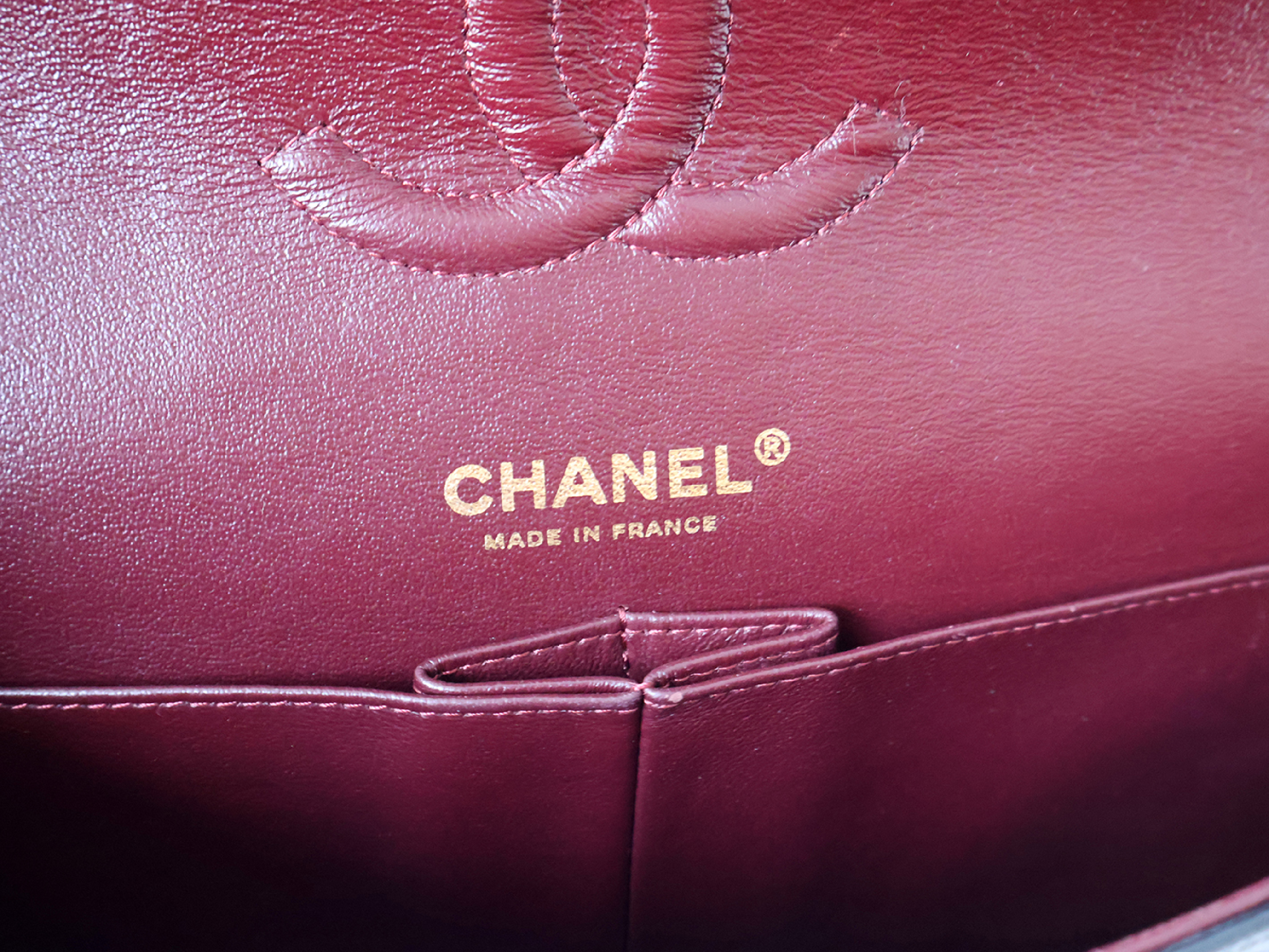 Matelassé 25 Lambskin Shoulder Bag with Seal (Serial Number in the 20s), Double Flap, Double Chain, Black. — view 12