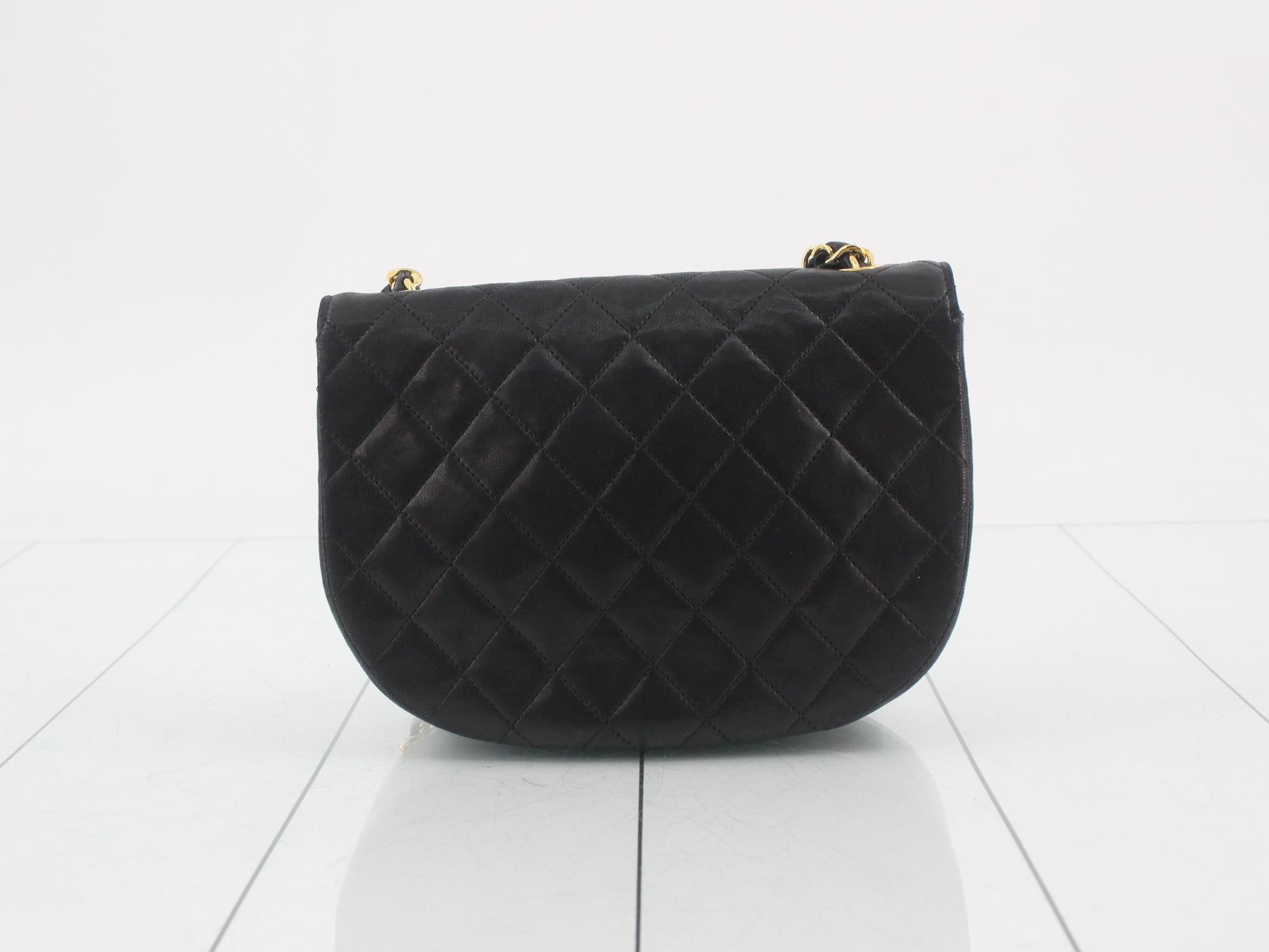 Matelassé (bag) - Shoulder bag — view 2
