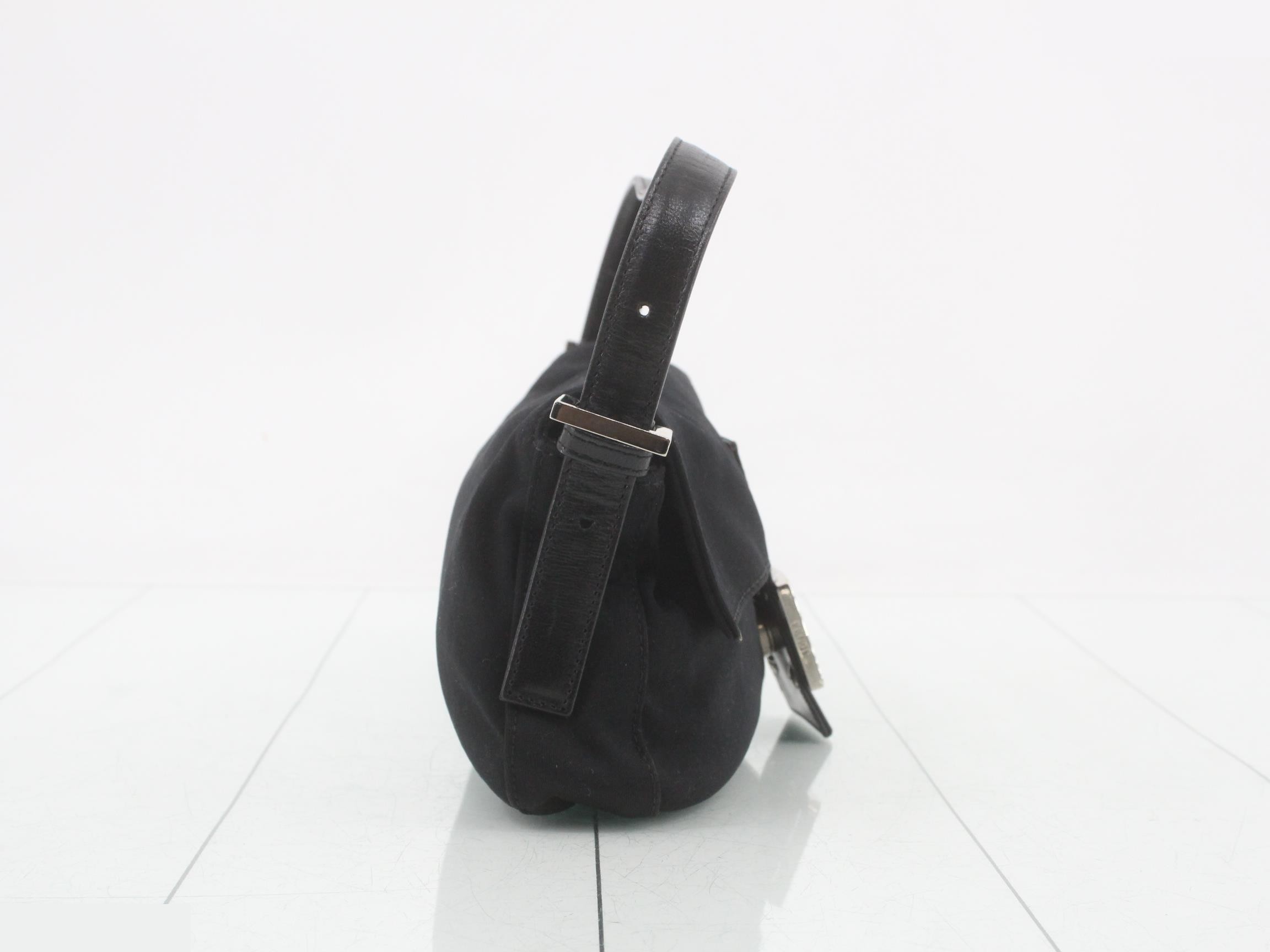 Mamma Bucket Black Shoulder Bag — view 4