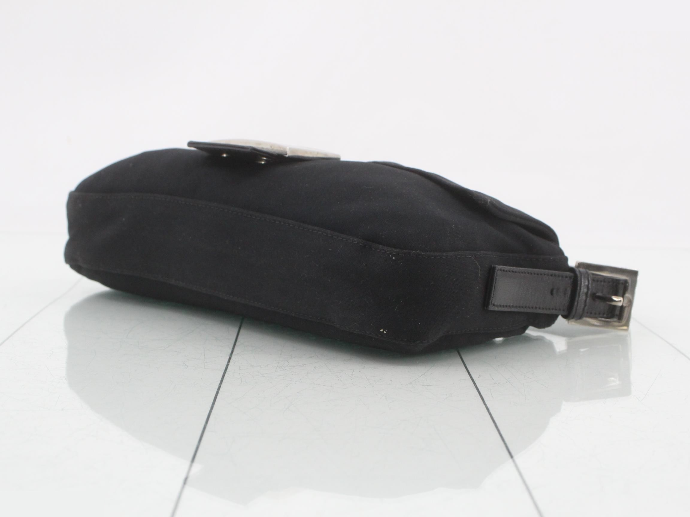 Mamma Bucket Black Shoulder Bag — view 6